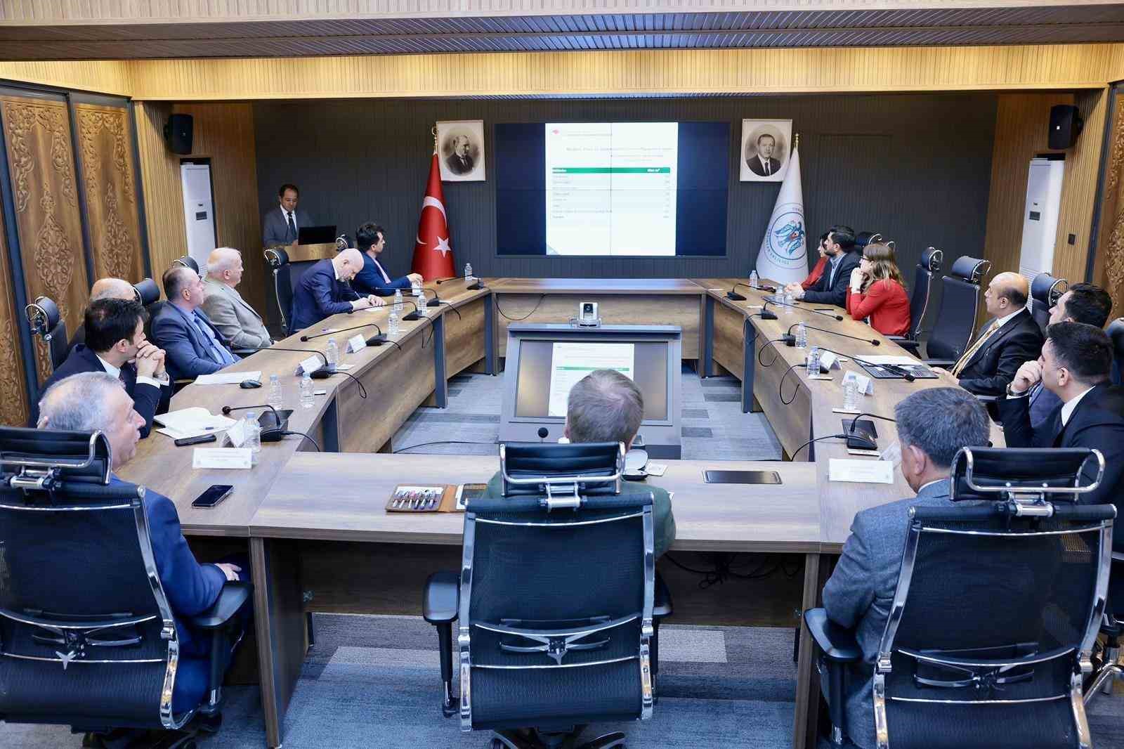 Erzincan&rsquo;da "Hayvancılık B&ouml;lgesi Projesi" masaya yatırıldı
