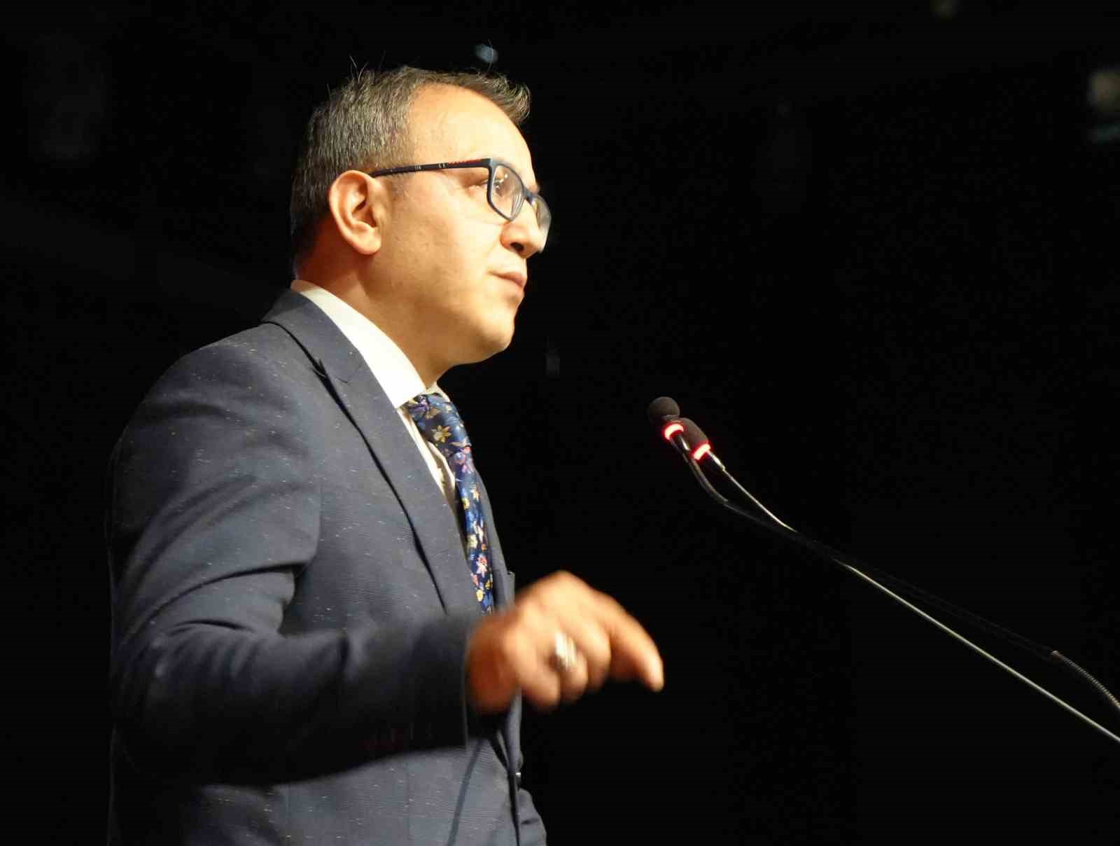 Erzurum Cumhuriyet Başsavcısı Adem Aydemir’den genç hukukçulara "Cesur olun" çağrısı