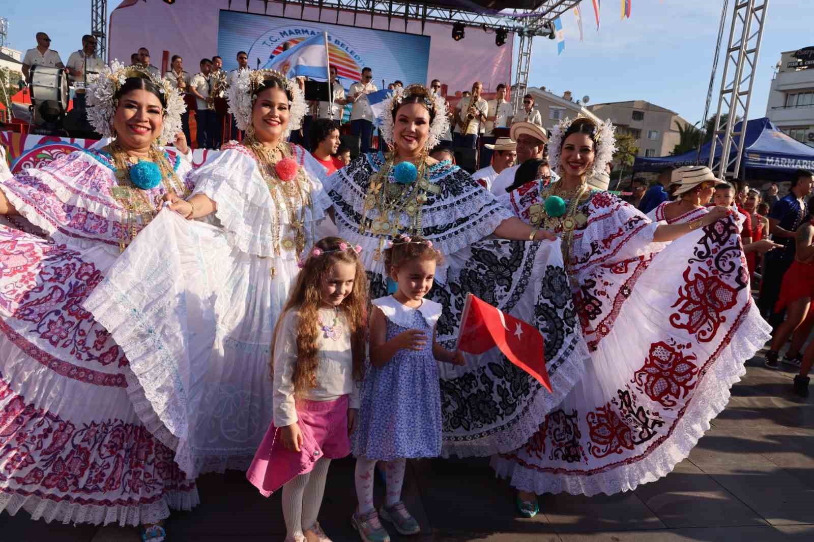 Marmaris&rsquo;te Latin r&uuml;zgarı başladı
