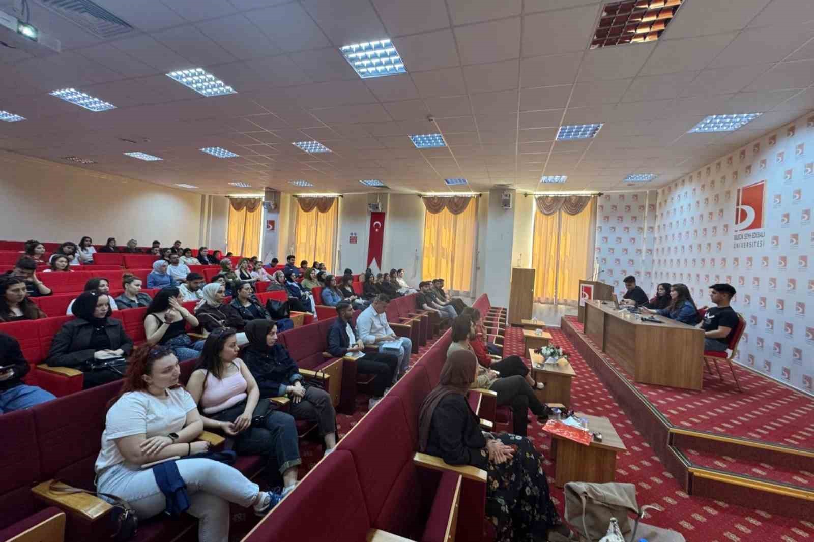 BŞE&Uuml;&rsquo;de Erasmus+ deneyimleri paylaşıldı
