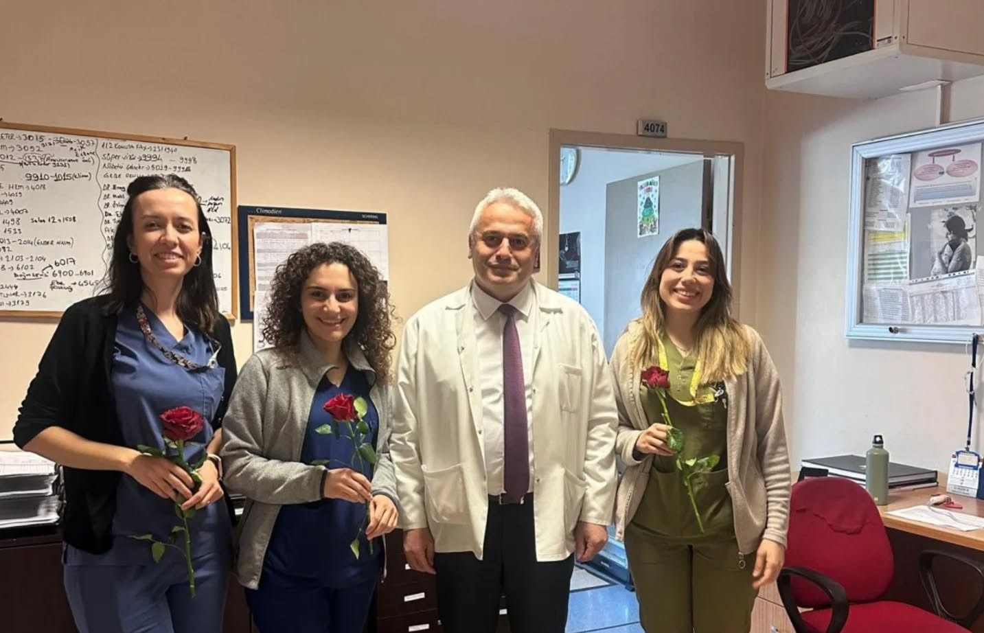 Nazilli Devlet Hastanesi&rsquo;nde Ebeler Haftası kutlandı
