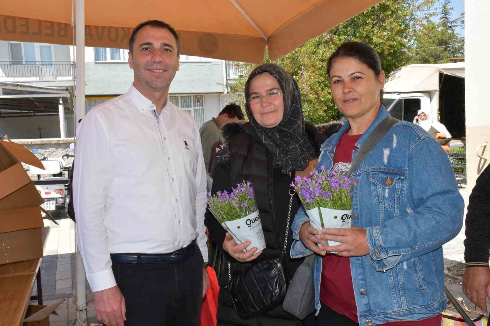 Beylikova&rsquo;da Anneler G&uuml;n&uuml;&rsquo;ne &ouml;zel anlamlı kutlama
