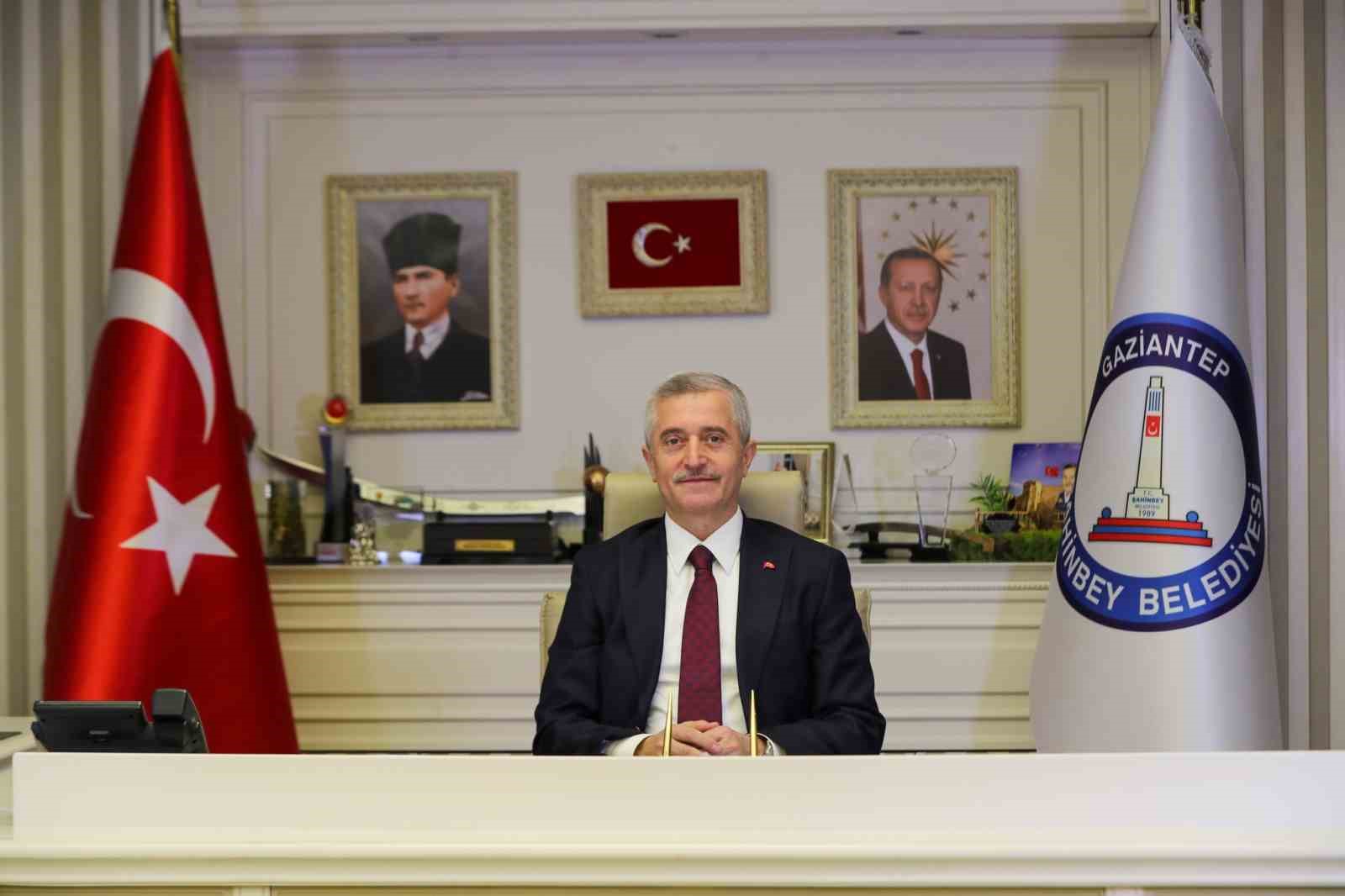 Tahmazoğlu, Anneler Günü’nü kutladı