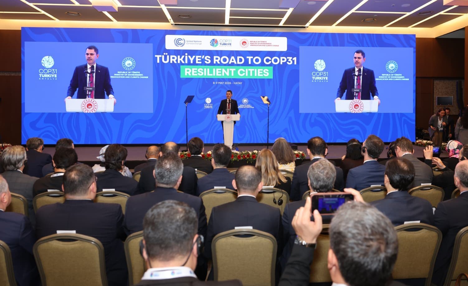 Bakan Kurum: "&Uuml;retim hızımızı saatte 23, g&uuml;nde 550 konuta ulaştırdık"
