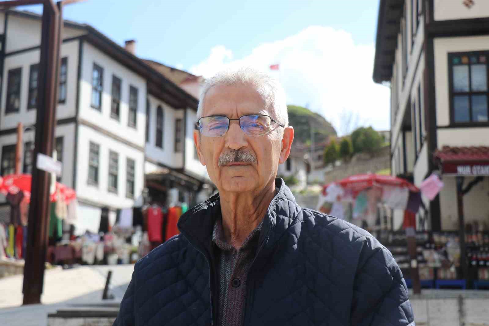Bu sokaklar a&ccedil;ık hava m&uuml;zesi: Osmanlı&rsquo;dan g&uuml;n&uuml;m&uuml;ze tanıklık eden miras
