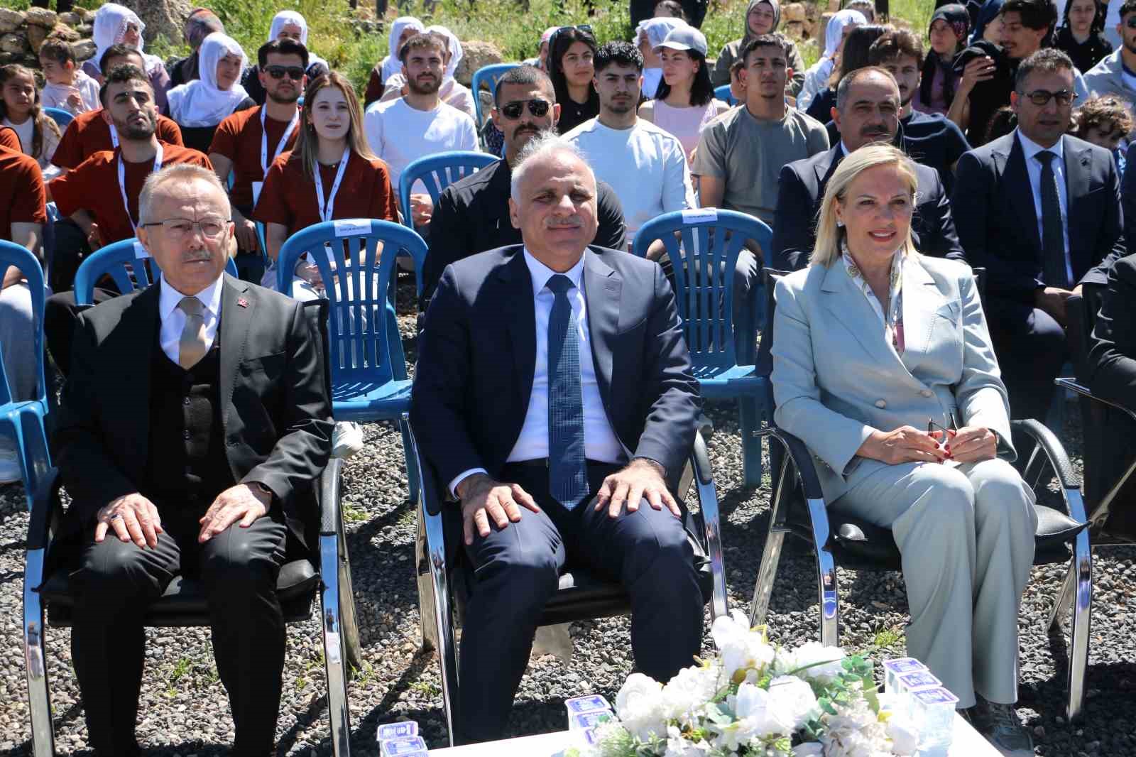 Diyarbakır’da 2. Zerzevan Cup lansmanı tarihi kalede gerçekleştirildi