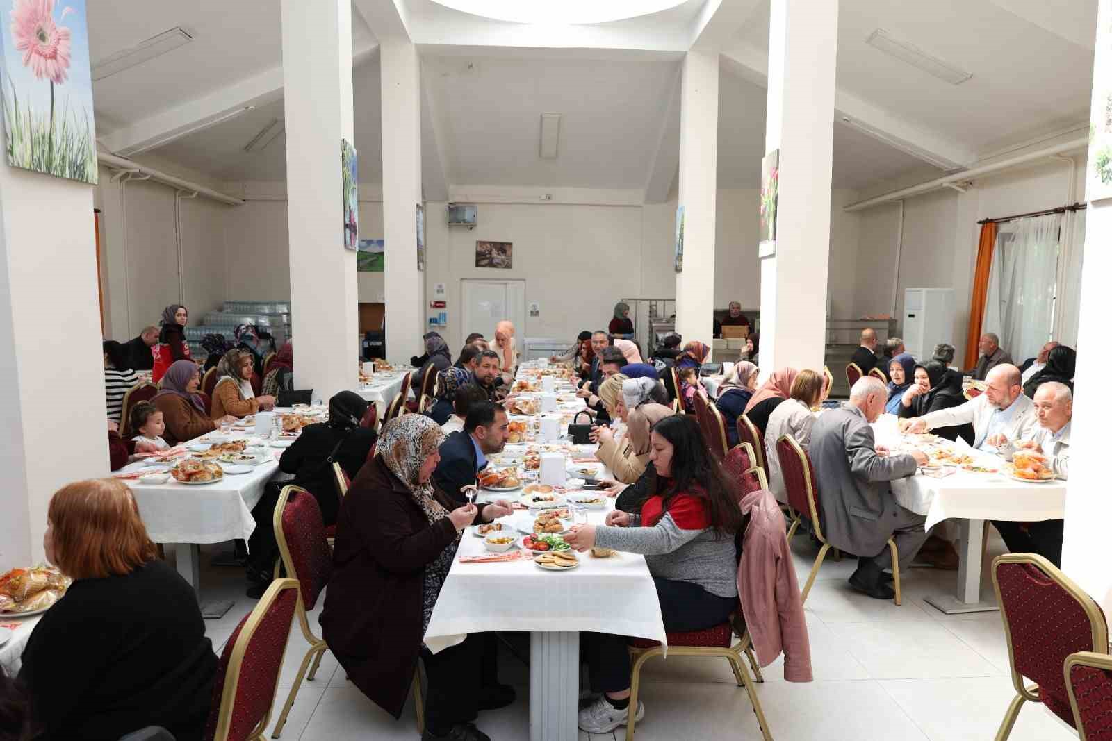 Pursaklar&rsquo;da &lsquo;Anne G&uuml;n&uuml;&rsquo; buluşması
