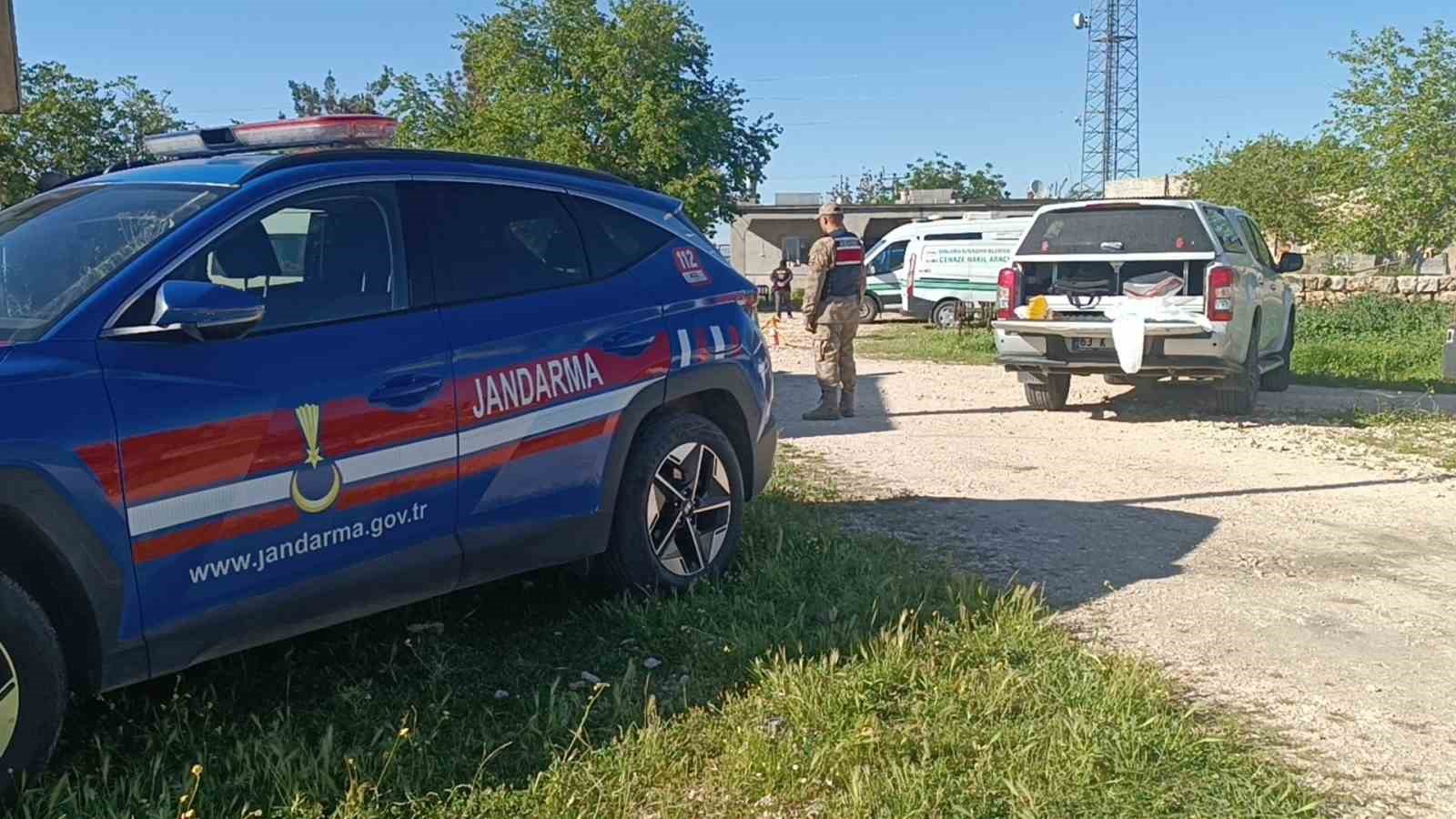 Şanlıurfa&rsquo;da &ccedil;ıkan silahlı kavgada 3 kişi &ouml;ld&uuml;
