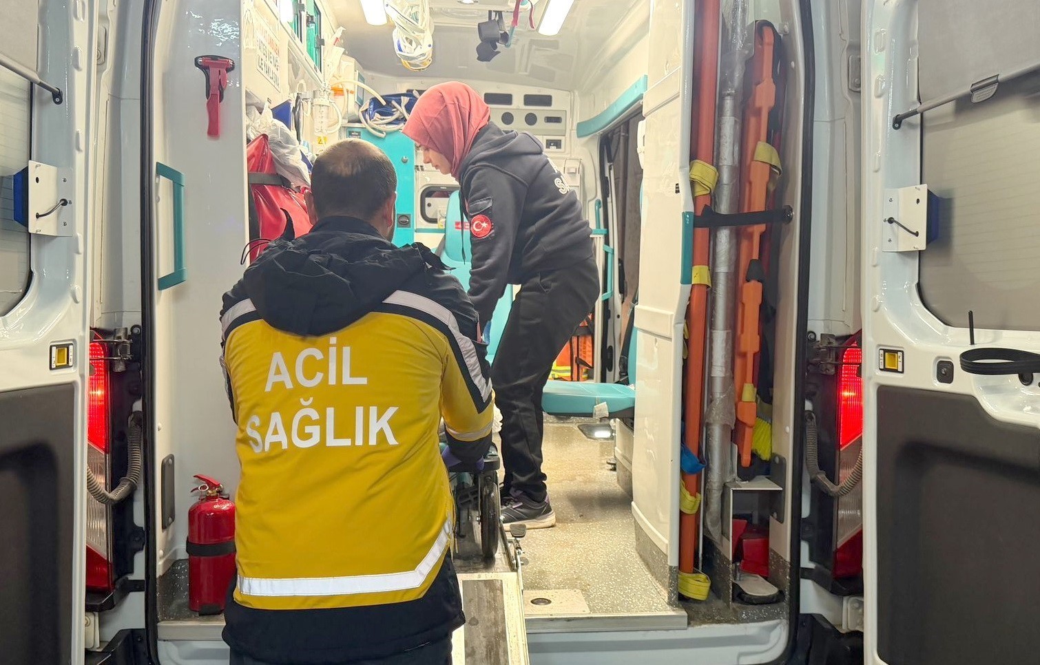 İki grup arasında çıkan kavgada 6 kişi yaralandı