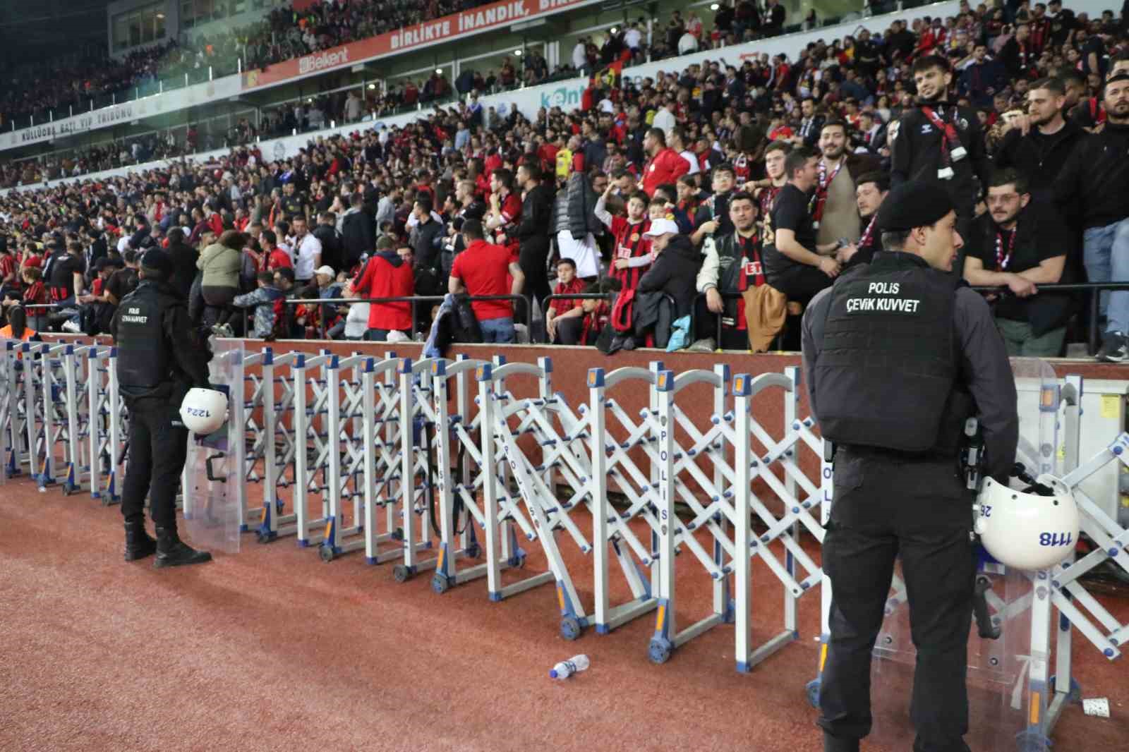 Nesine 3. Lig: Eskişehirspor: 0 - Ayvalıkg&uuml;c&uuml; Belediyespor: 0

