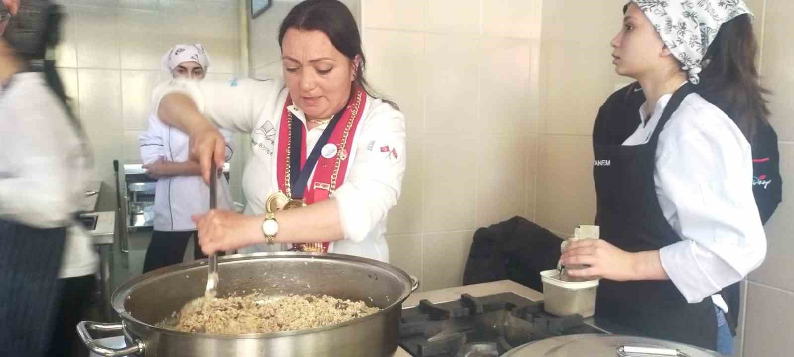 &Ccedil;orum&rsquo;da "gelenekten geleceğe tarih sofrası" projesi hayata ge&ccedil;iyor
