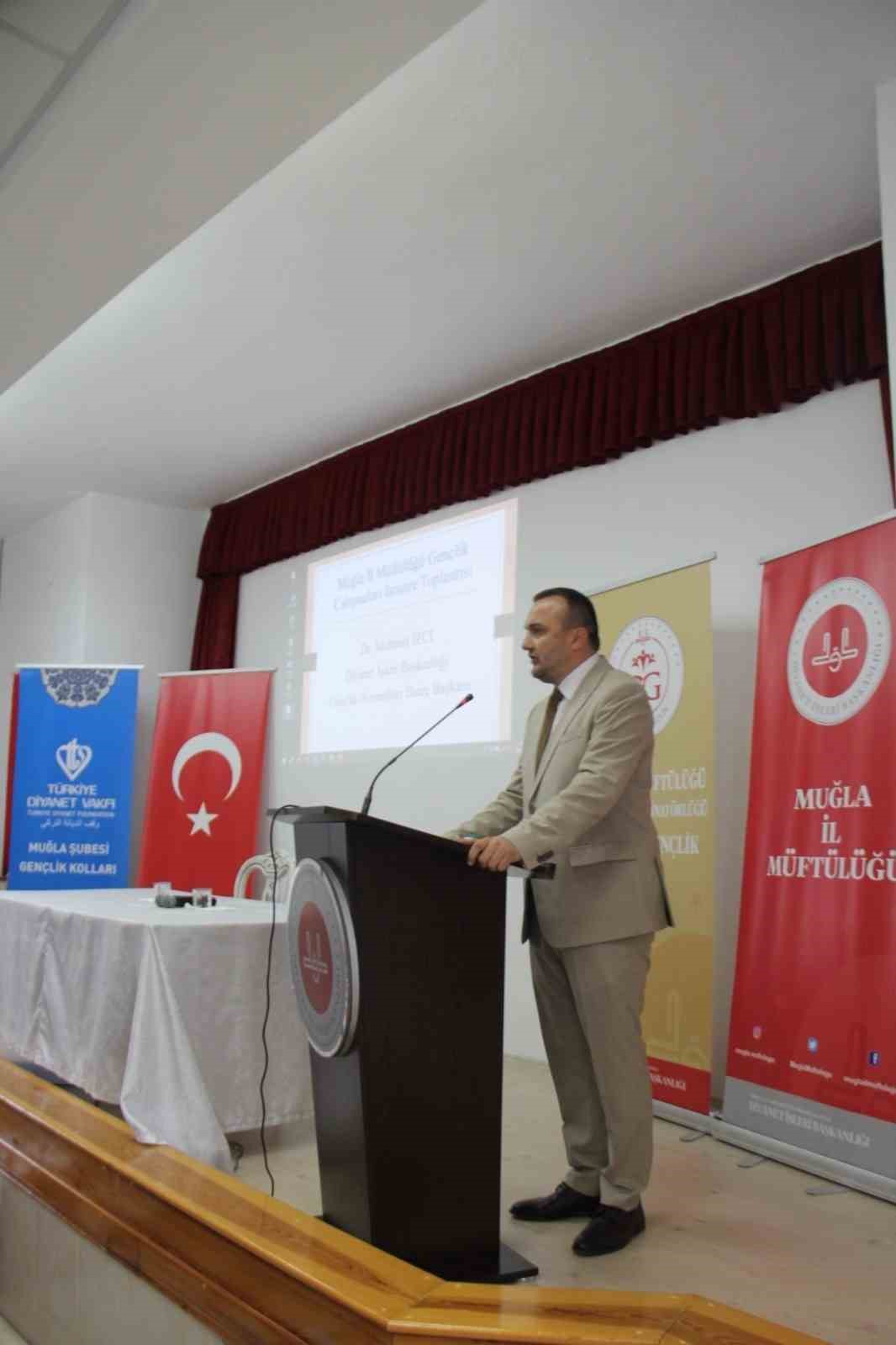 Muğla&rsquo;da gen&ccedil;lik hizmetleri masaya yatırıldı
