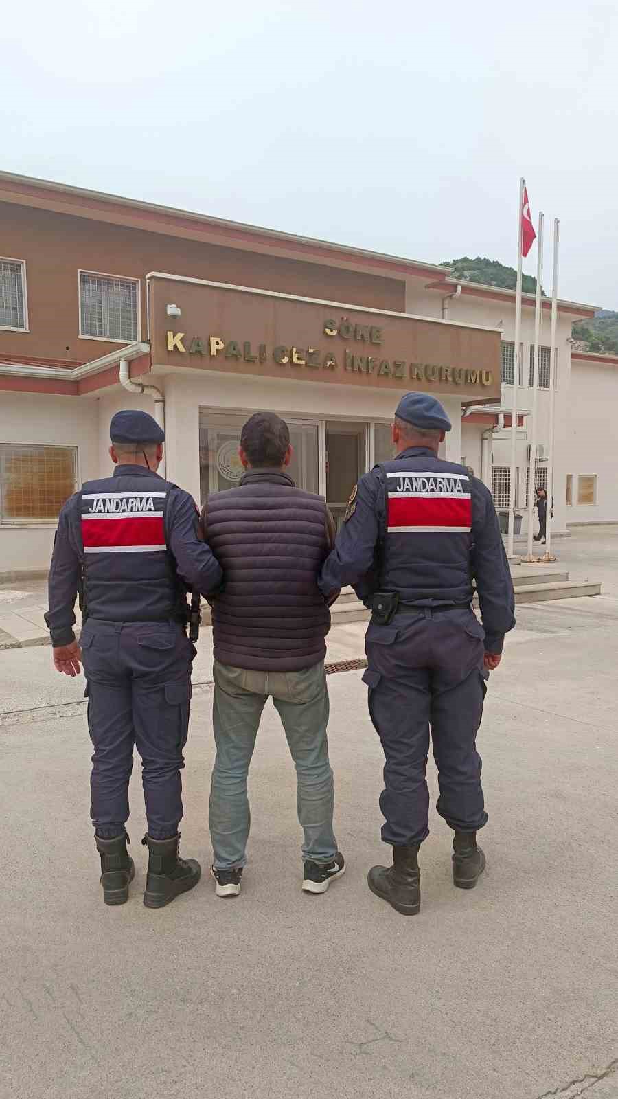 Aydın’da 17 suçtan aranan şahıs yakalandı