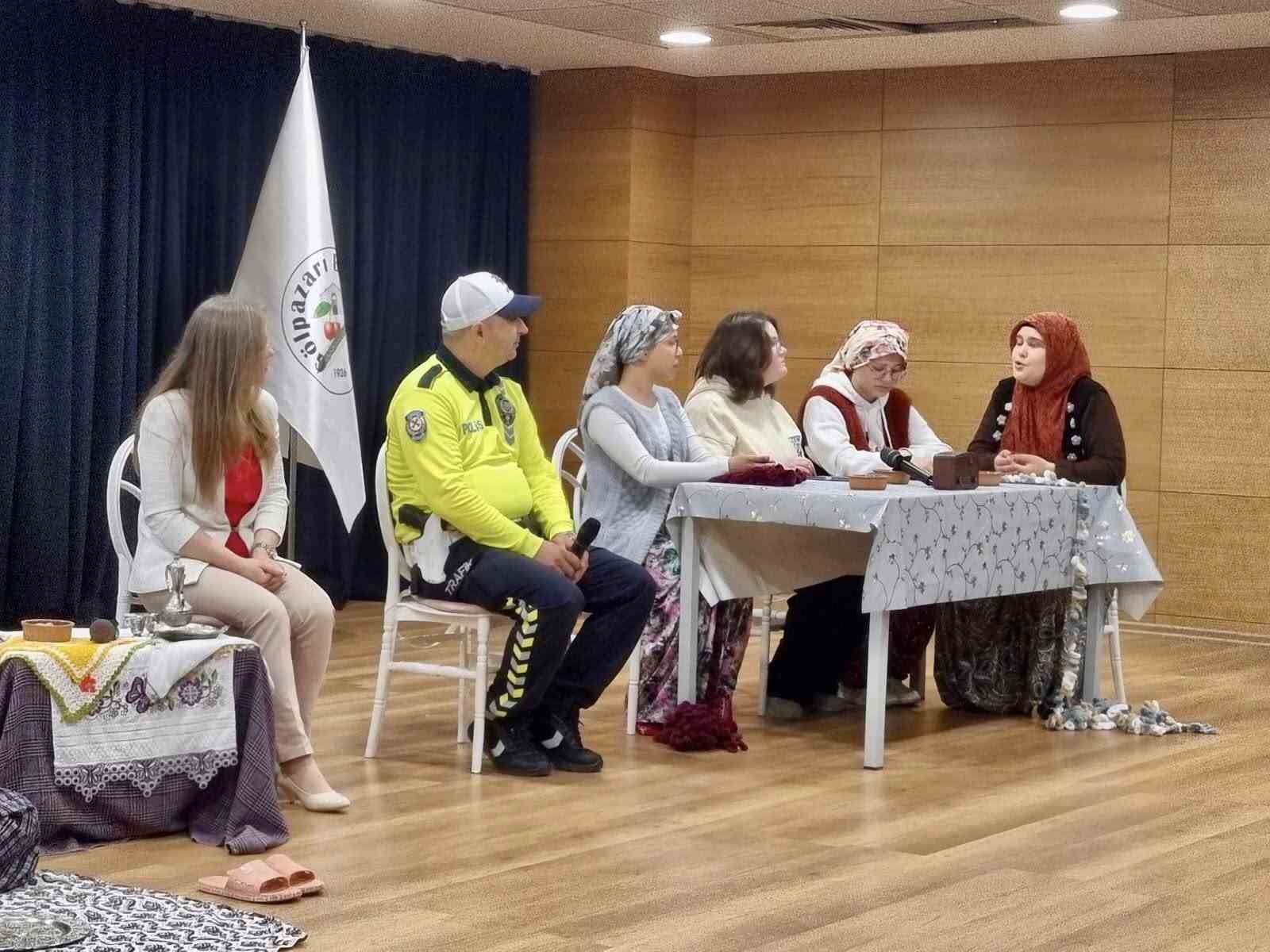 Bilecik’te trafikte hayat kurtaran kurallar anlatıldı