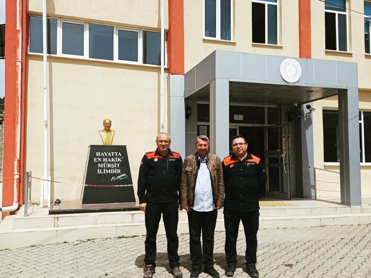 Şaphane MYO öğrencilerine KBRN farkındalık eğitimi