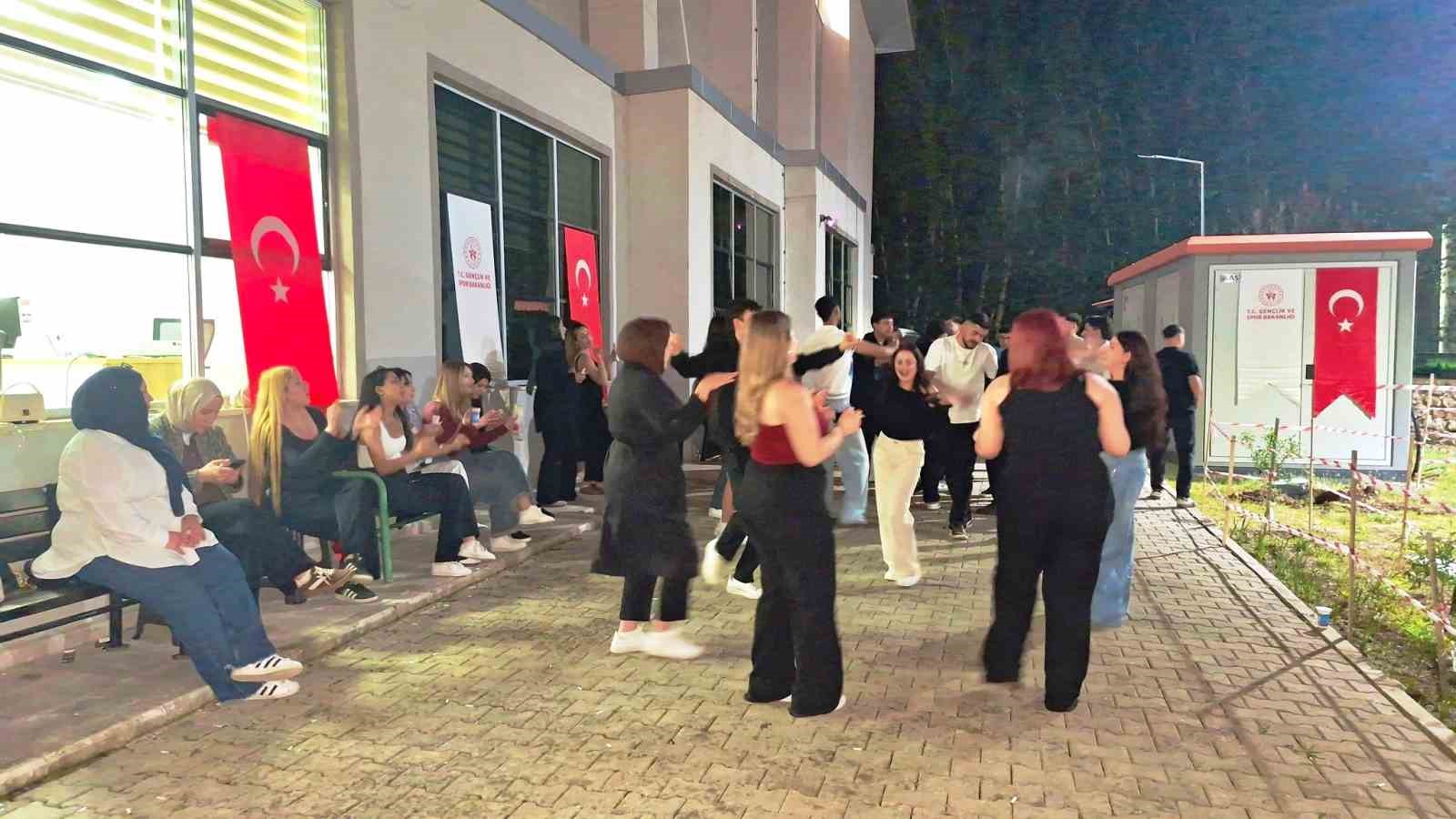 Hisarcık&rsquo;ta Gen&ccedil;lik Haftası etkinliği d&uuml;zenlendi
