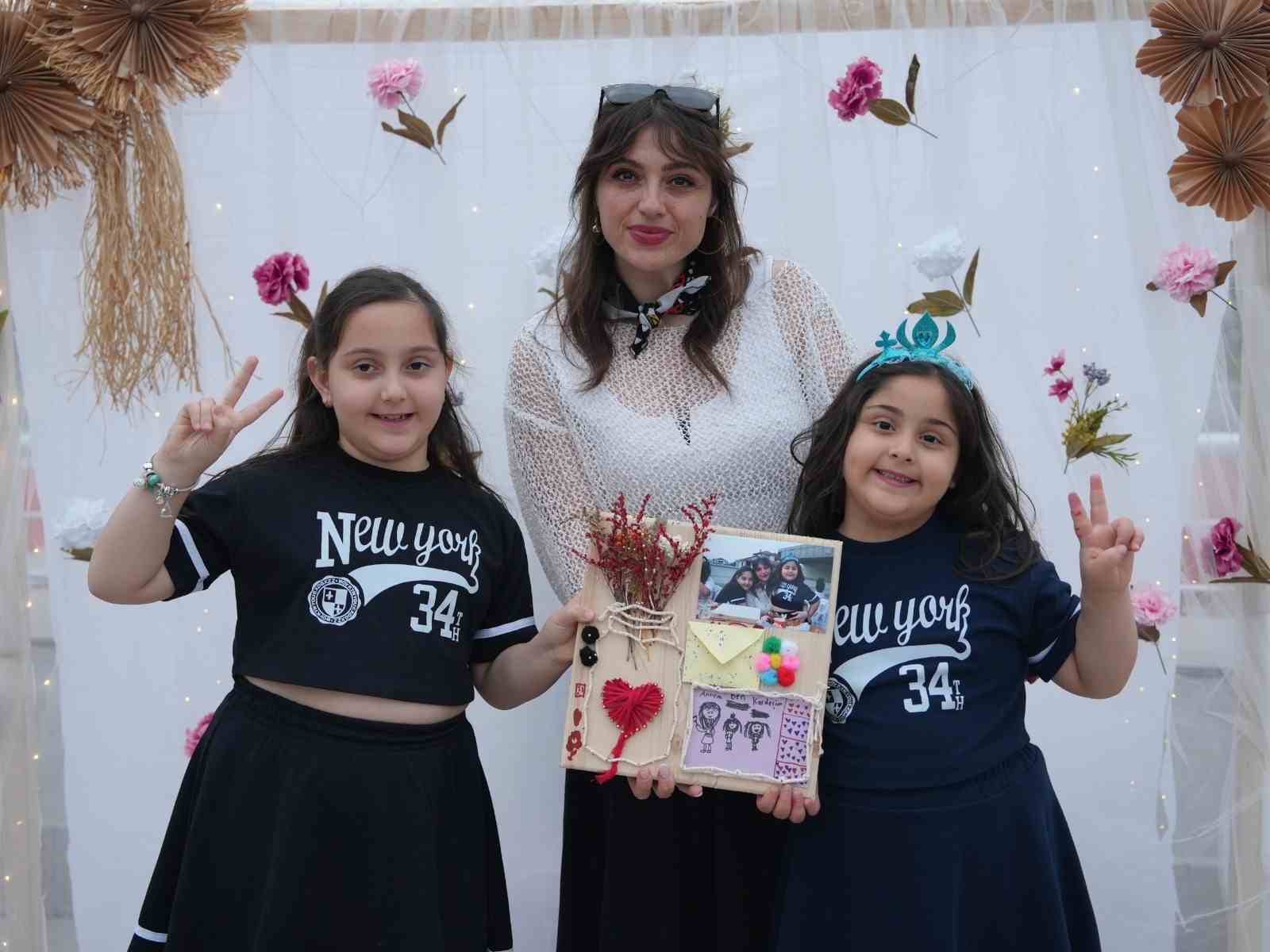 Çocuk Üniversitesi’nde anneler günü coşkusu
