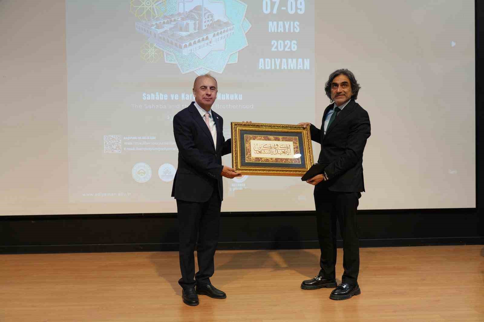 "Uluslararası Sahabe ve Safvan B. Muattal Sempozyumu" Adıyaman&rsquo;da başladı
