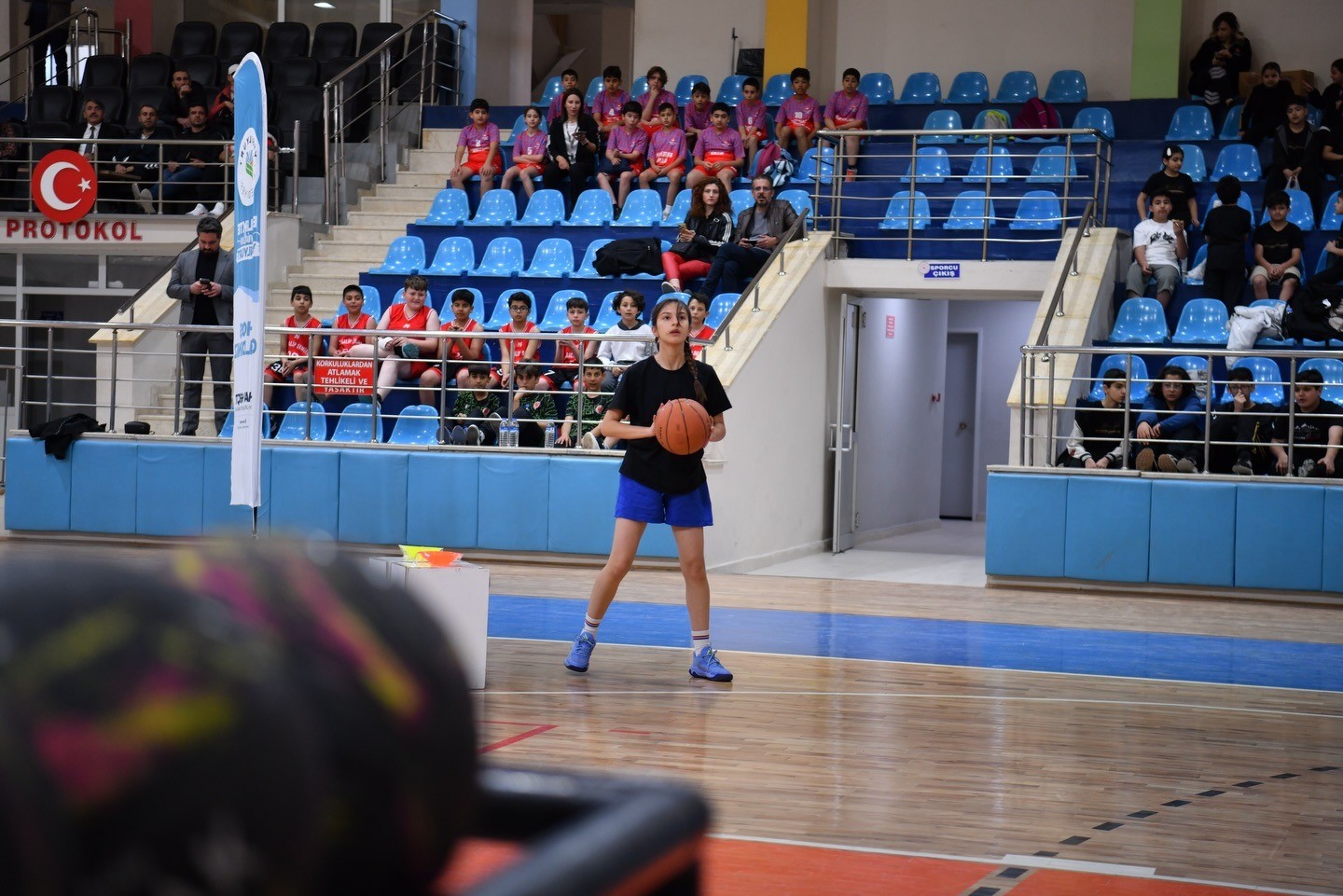 Yeşilyurt Belediyesi&rsquo;nin Basketbol Turnuvası&rsquo;nda dostluk ve rekabet bir arada yaşandı
