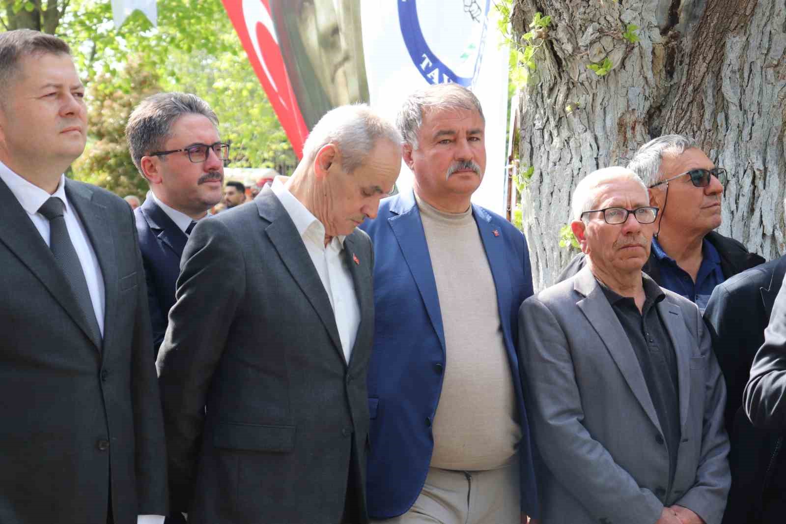 Tavas Belediye tarafından hayata ge&ccedil;irilen 10 proje i&ccedil;in toplu a&ccedil;ılış t&ouml;reni d&uuml;zenlendi
