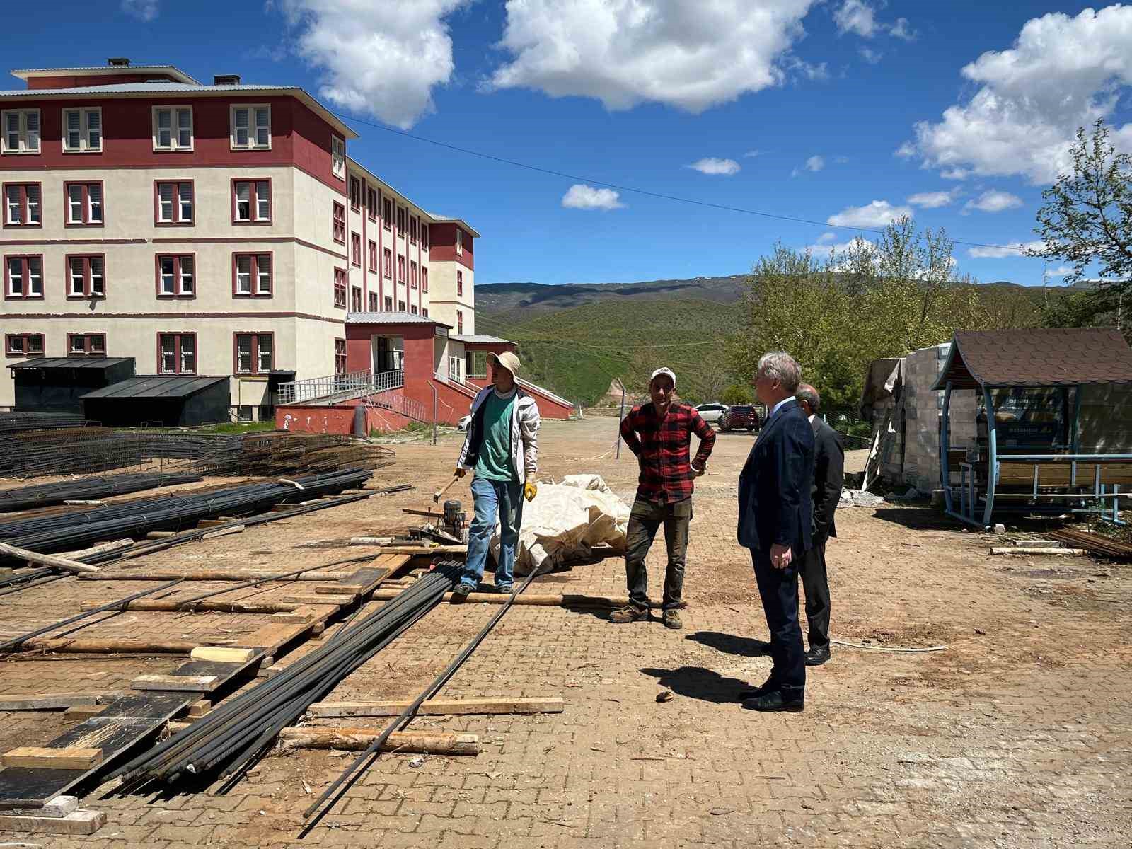 Bing&ouml;l&rsquo;de eğitim yatırımları s&uuml;r&uuml;yor
