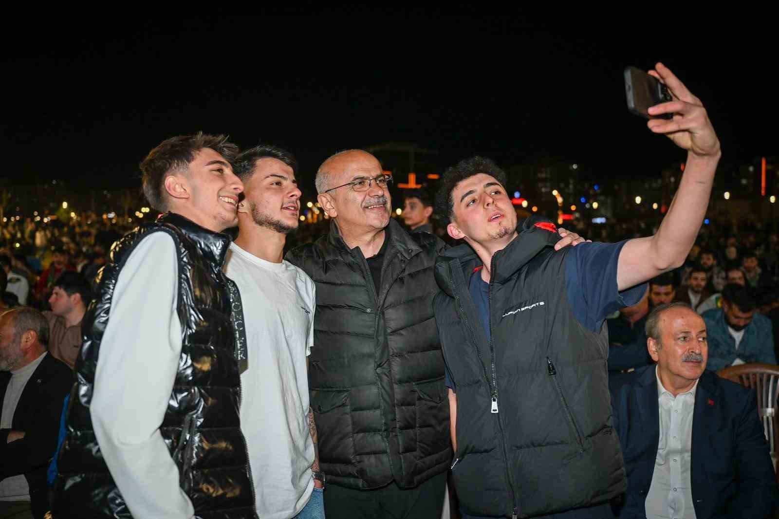 Yeşilyurtspor final yolunda tarih yazdı
