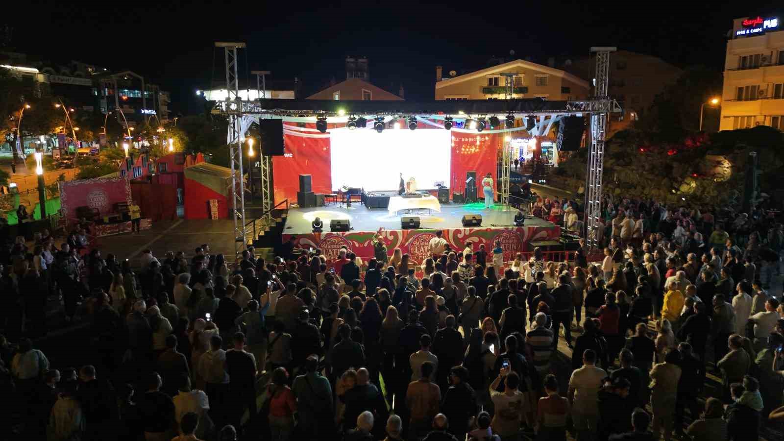 Dans Tutkunları Latin Partisi&rsquo;nde coştu
