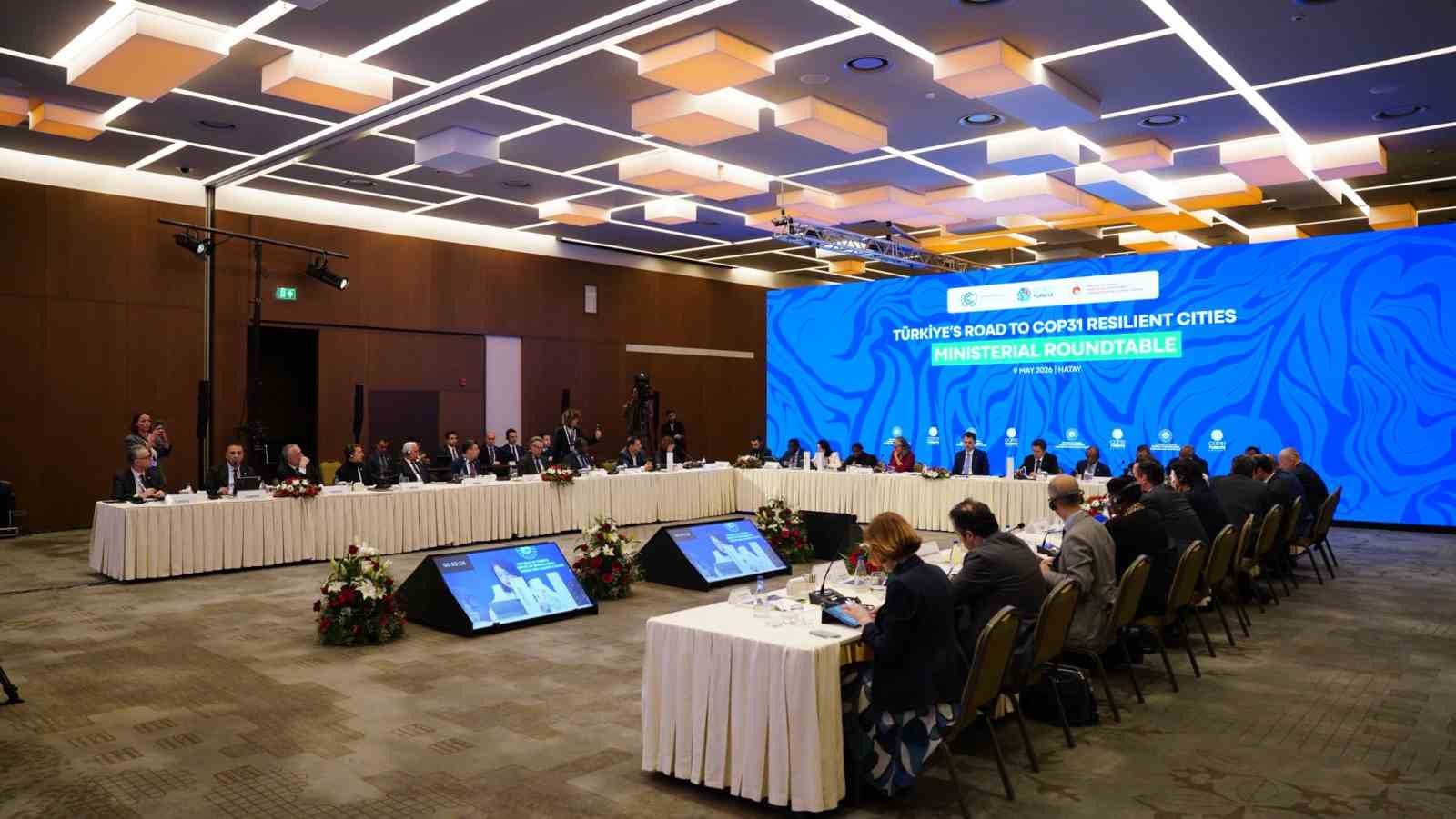 Bakan Kurum: "Son 2 ayda iklim değişikliği konusunda, d&uuml;nya genelinde tam 39 milyon i&ccedil;erik &uuml;retilmiştir"
