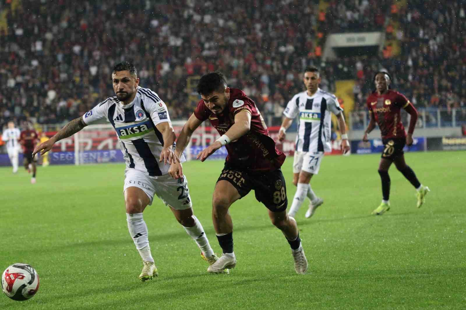 Trendyol Süper Lig: Gençlerbirliği: 3 - Kasımpaşa: 2 (Maç sonucu)