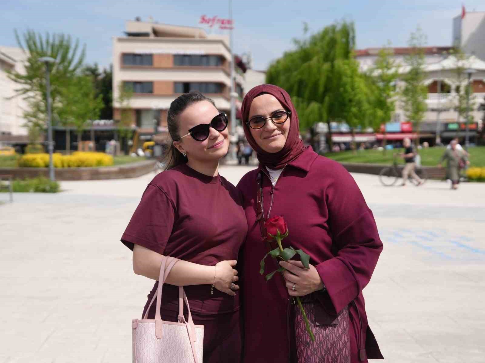 D&uuml;zce Belediyesi&rsquo;nden Anneler G&uuml;n&uuml;&rsquo;ne &ouml;zel duygusal video
