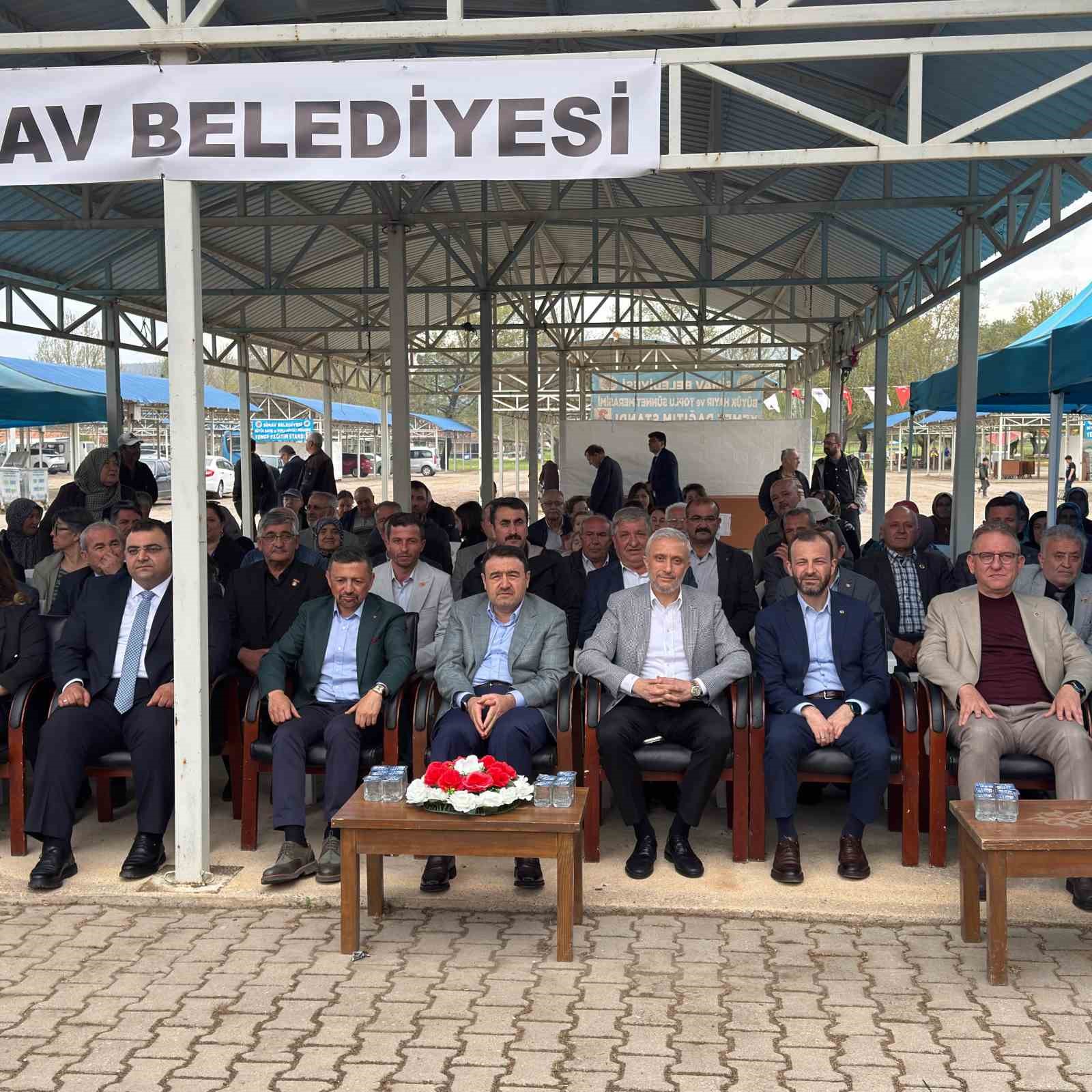 Simav&rsquo;da geleneksel b&uuml;y&uuml;k hayır ve toplu s&uuml;nnet t&ouml;reni d&uuml;zenlendi
