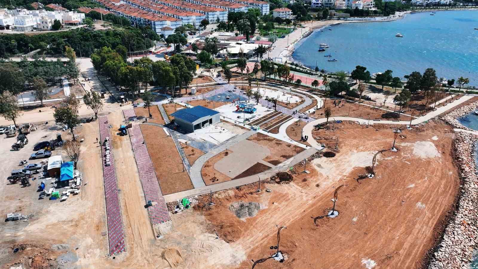 Mavişehir Atat&uuml;rk K&uuml;lt&uuml;r ve Yaşam Alanı halkla buluşuyor
