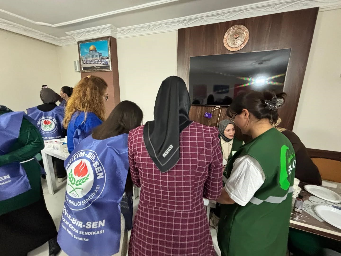 Kars’ta Yeşilay gönüllülerinden renkli atölye etkinliği