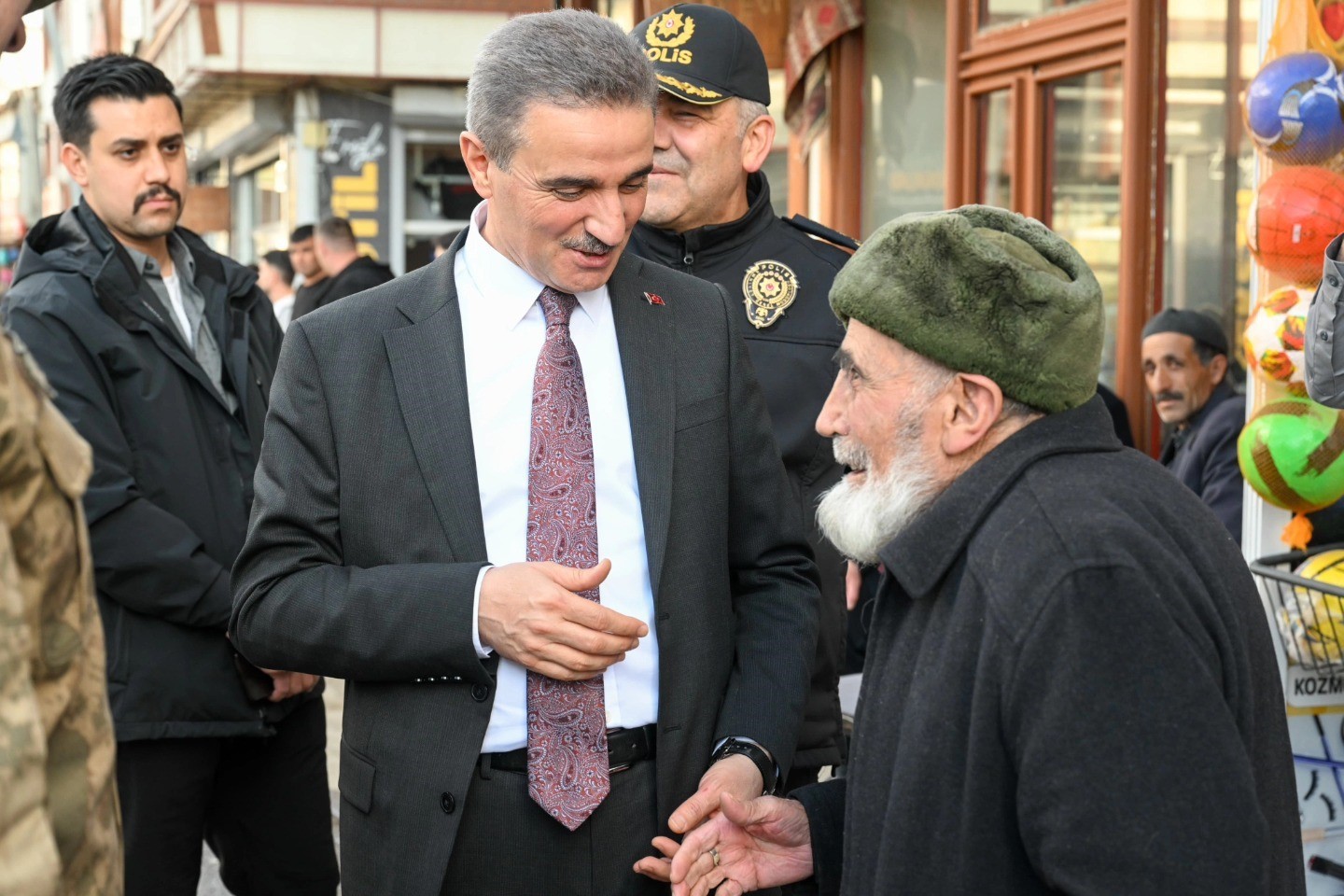 Vali Baruş&rsquo;tan Pasinler &ccedil;ıkarması
