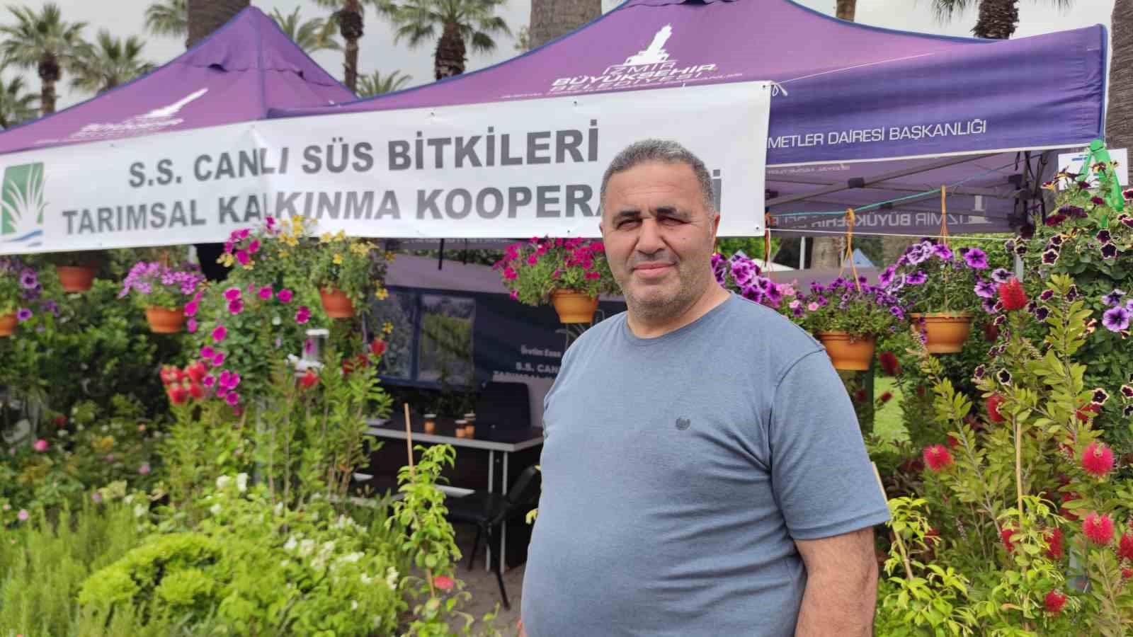 &Ccedil;i&ccedil;ek gibi İzmir

