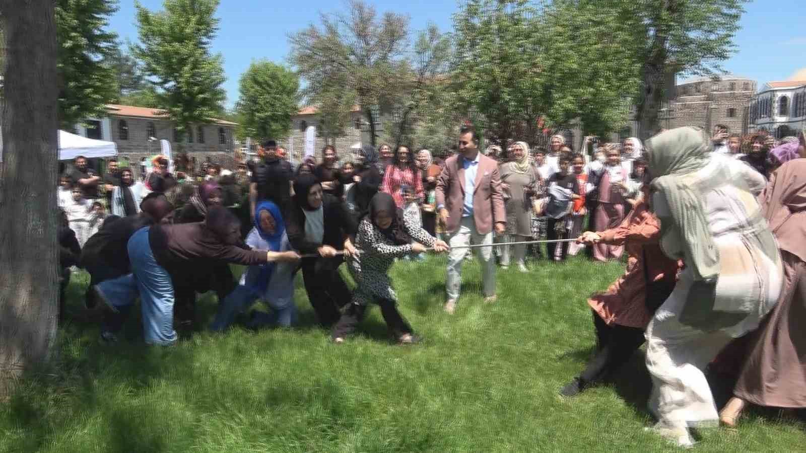 Diyarbakır&rsquo;da "Annemle Benim Şenliğim" etkinliği

