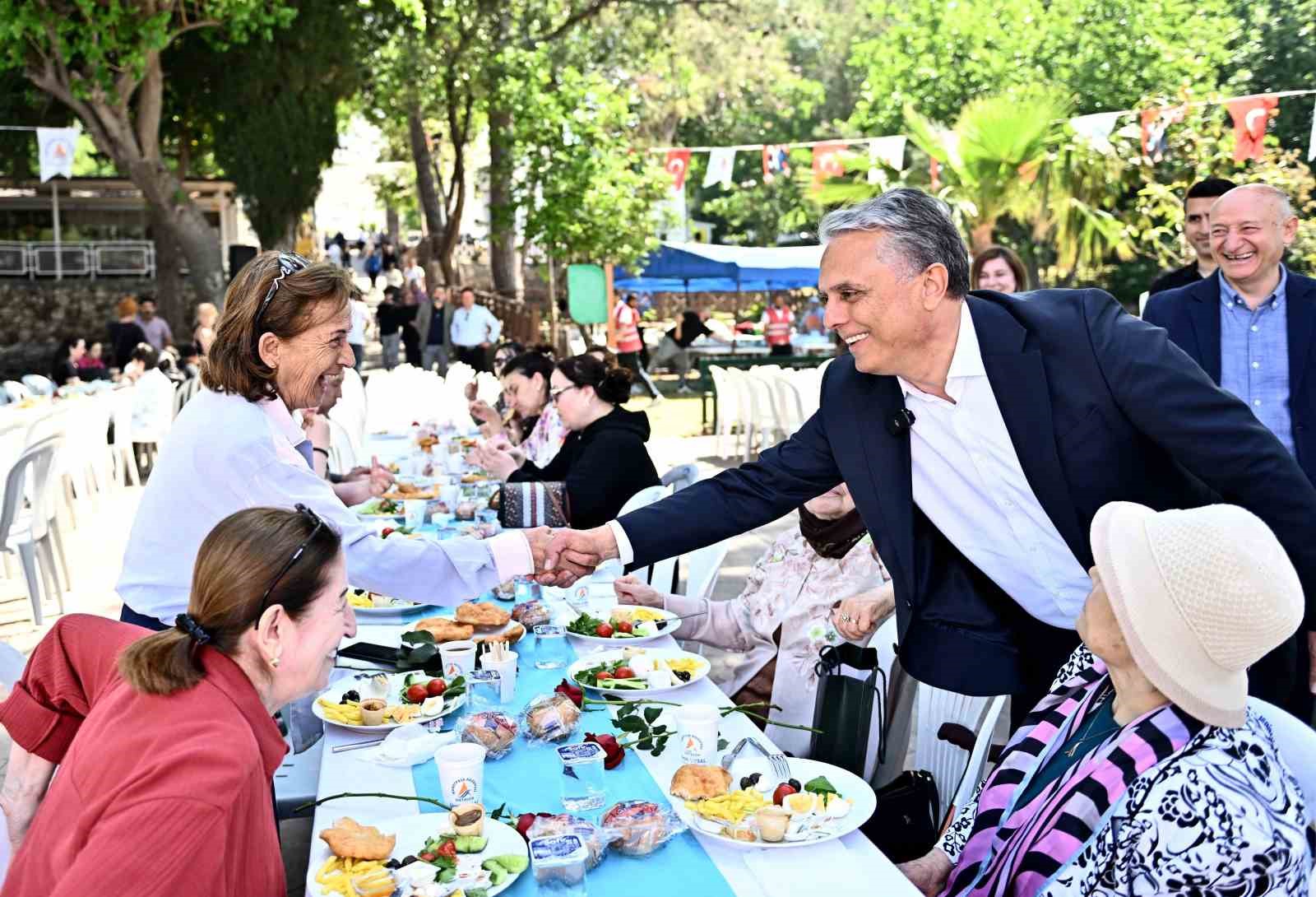 &rsquo;Vatan sağ olsun&rsquo; diyen şehit anneleri unutulmadı
