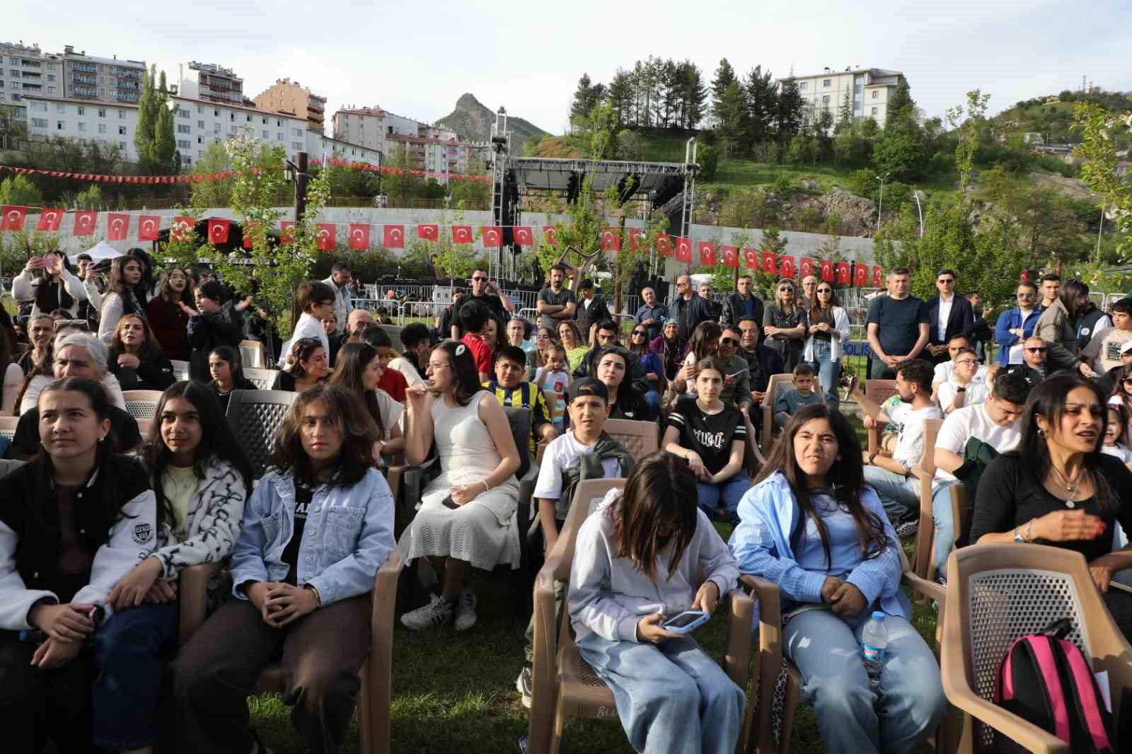 Tunceli’de Mamekifest Gençlik Festivali sona erdi