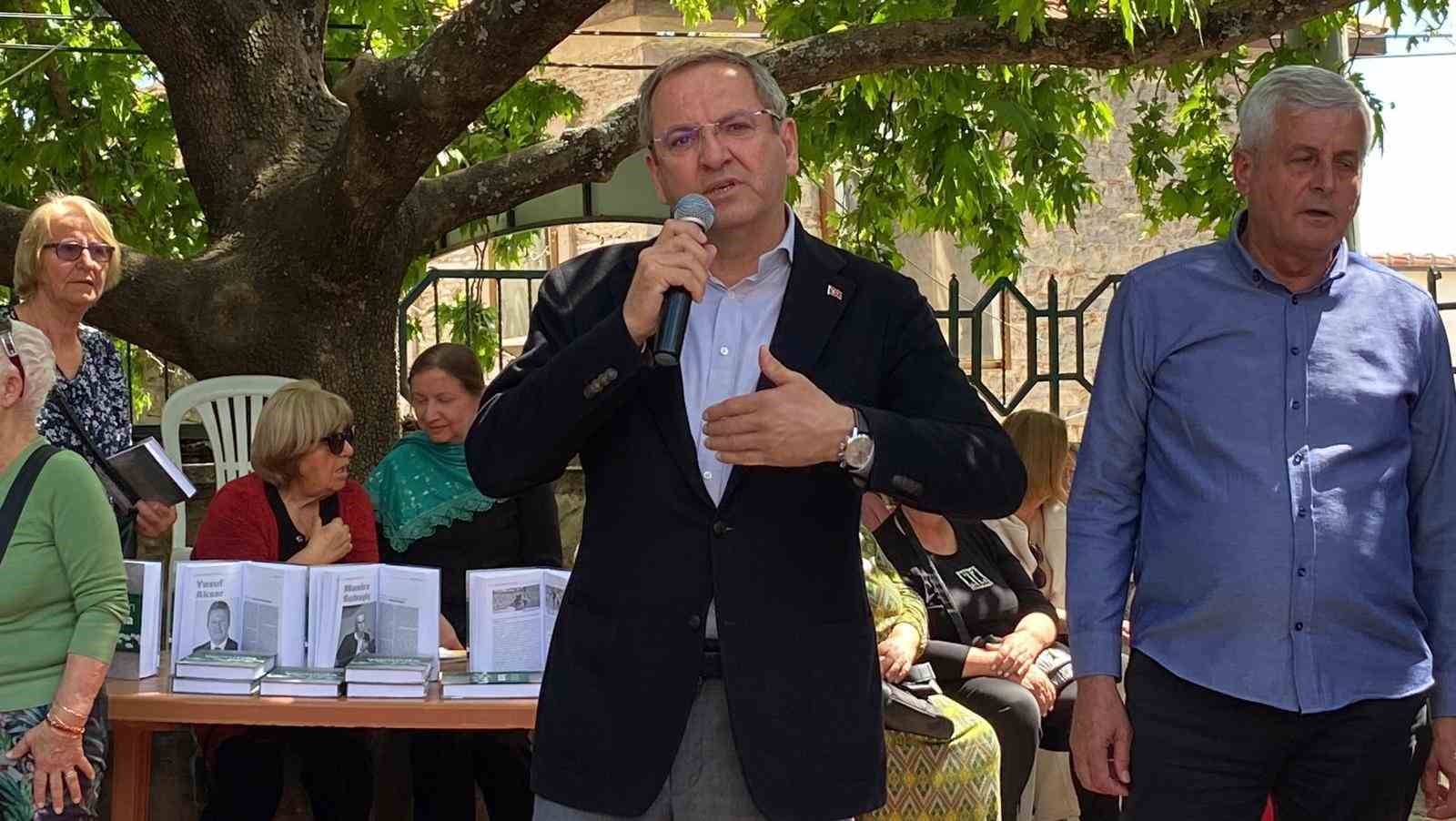 Anneler G&uuml;n&uuml;&rsquo;nde Srebrenitsa anneleri katliamı anlattı
