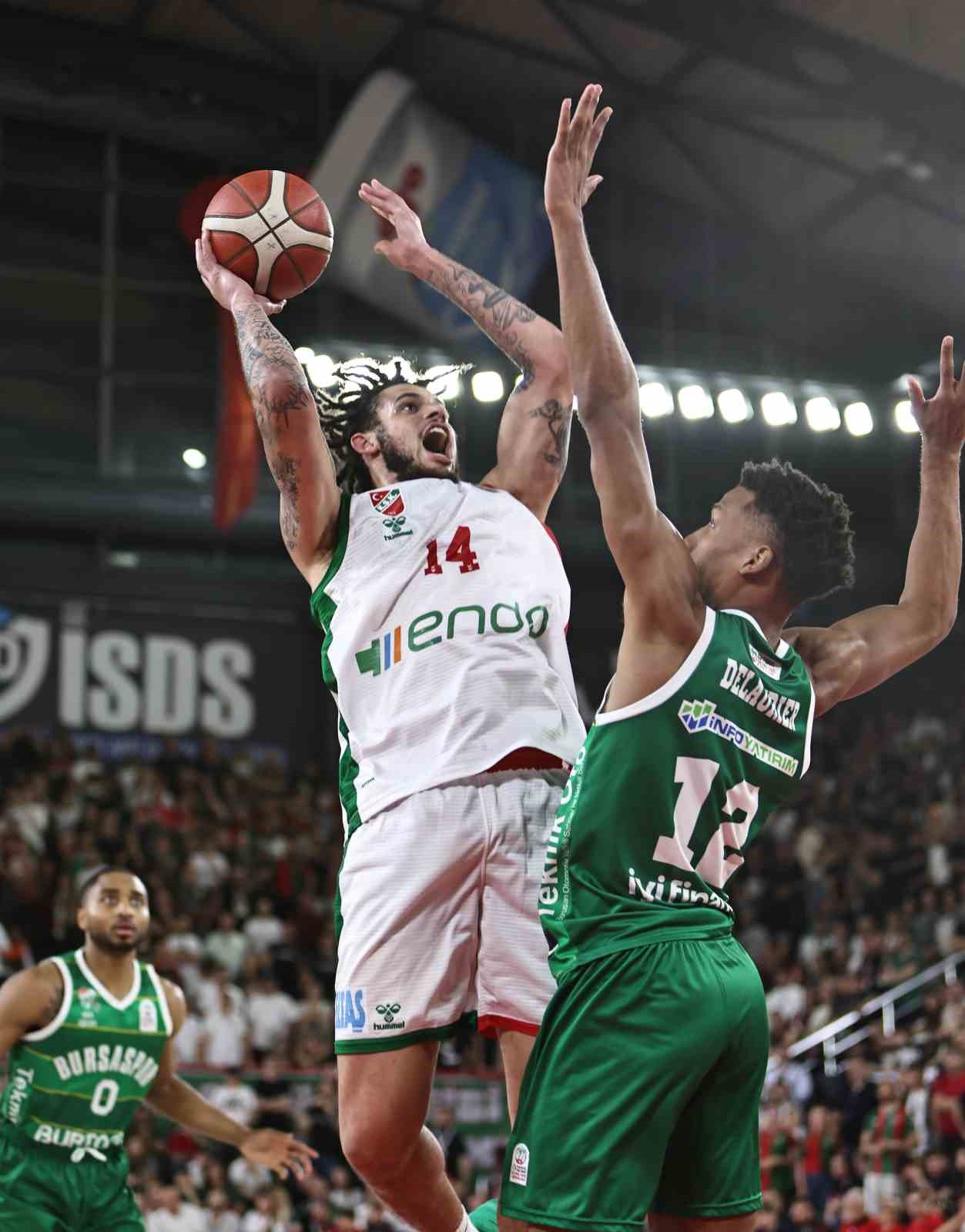 Karşıyaka Basketbol, ligde kalmayı başardı
