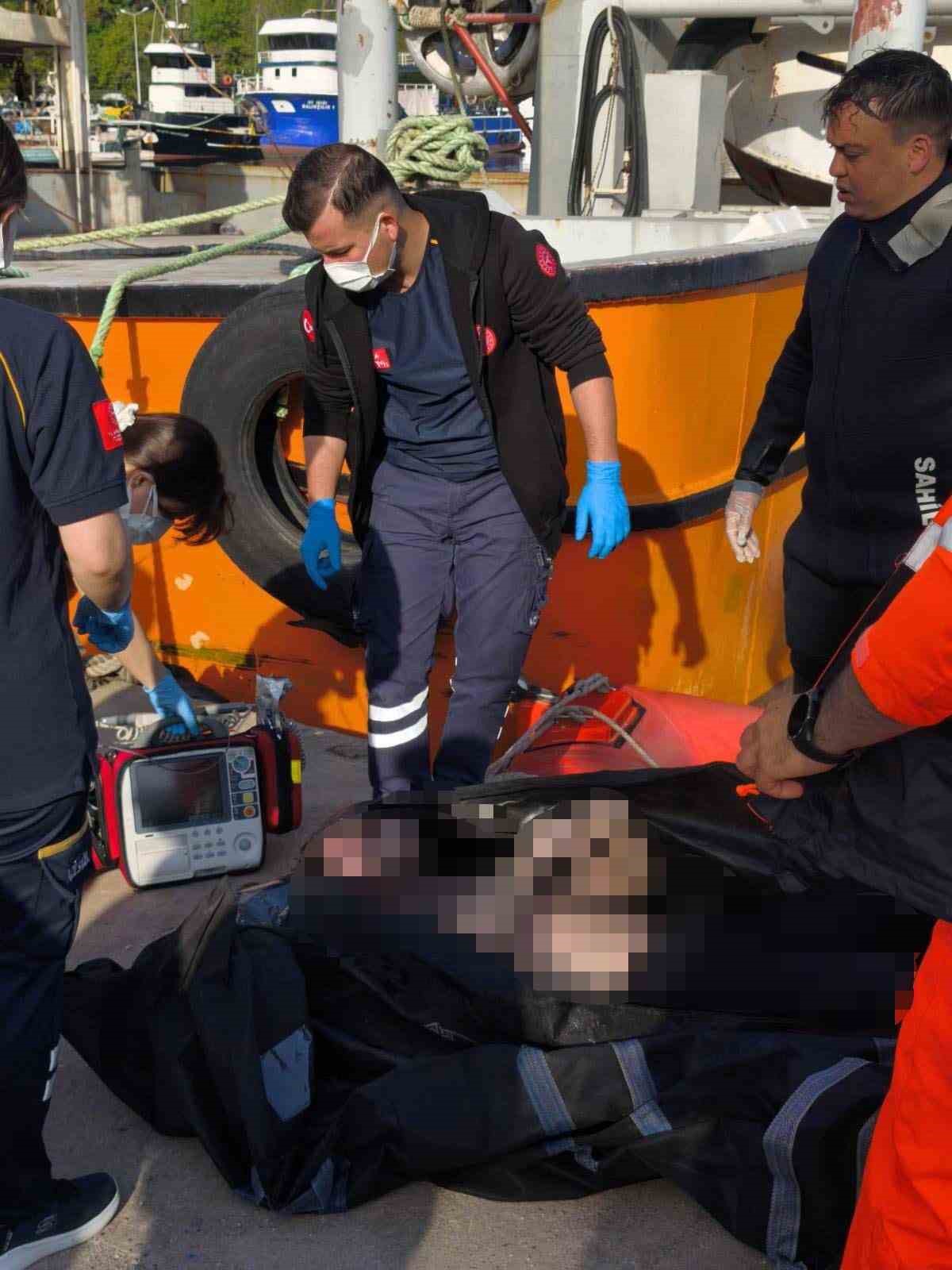 Bursa&rsquo;da eski astsubay denizde &ouml;l&uuml; bulundu
