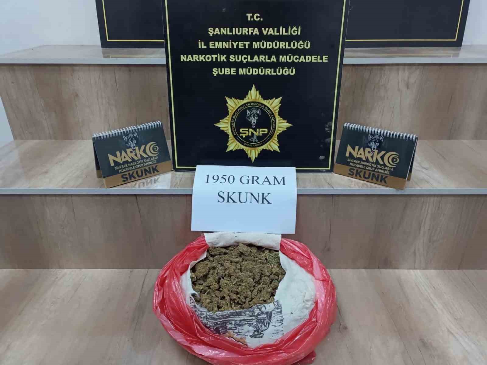 Şanlıurfa&rsquo;da 4 kilo 250 gram uyuşturucu ele ge&ccedil;irildi
