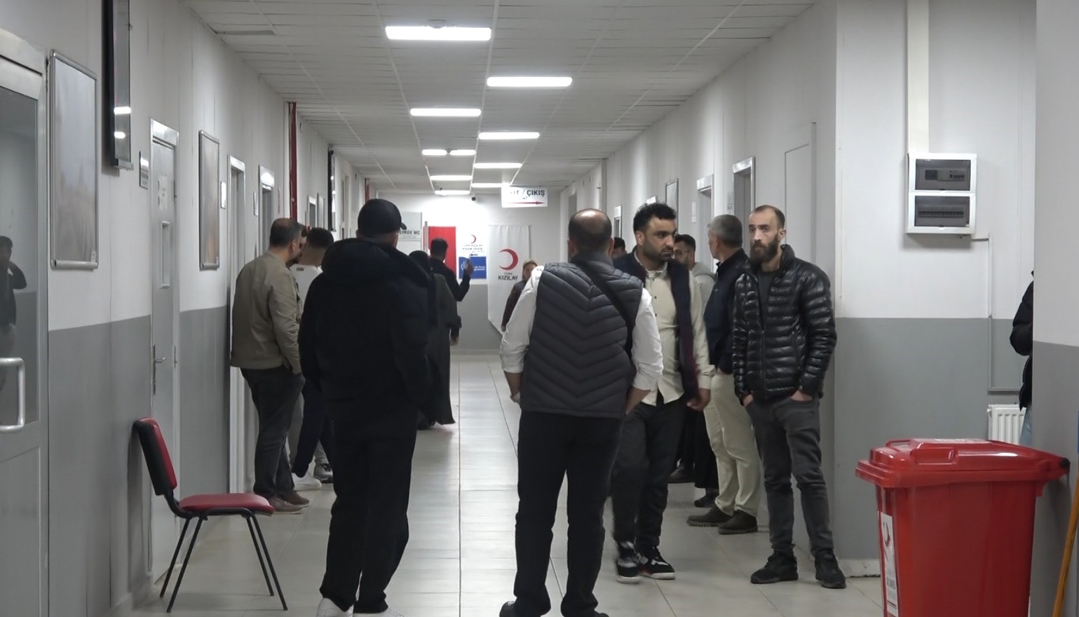 &Ouml;nc&uuml;pınar&rsquo;da Suriyelilerin d&ouml;n&uuml;ş yoğunluğu s&uuml;r&uuml;yor
