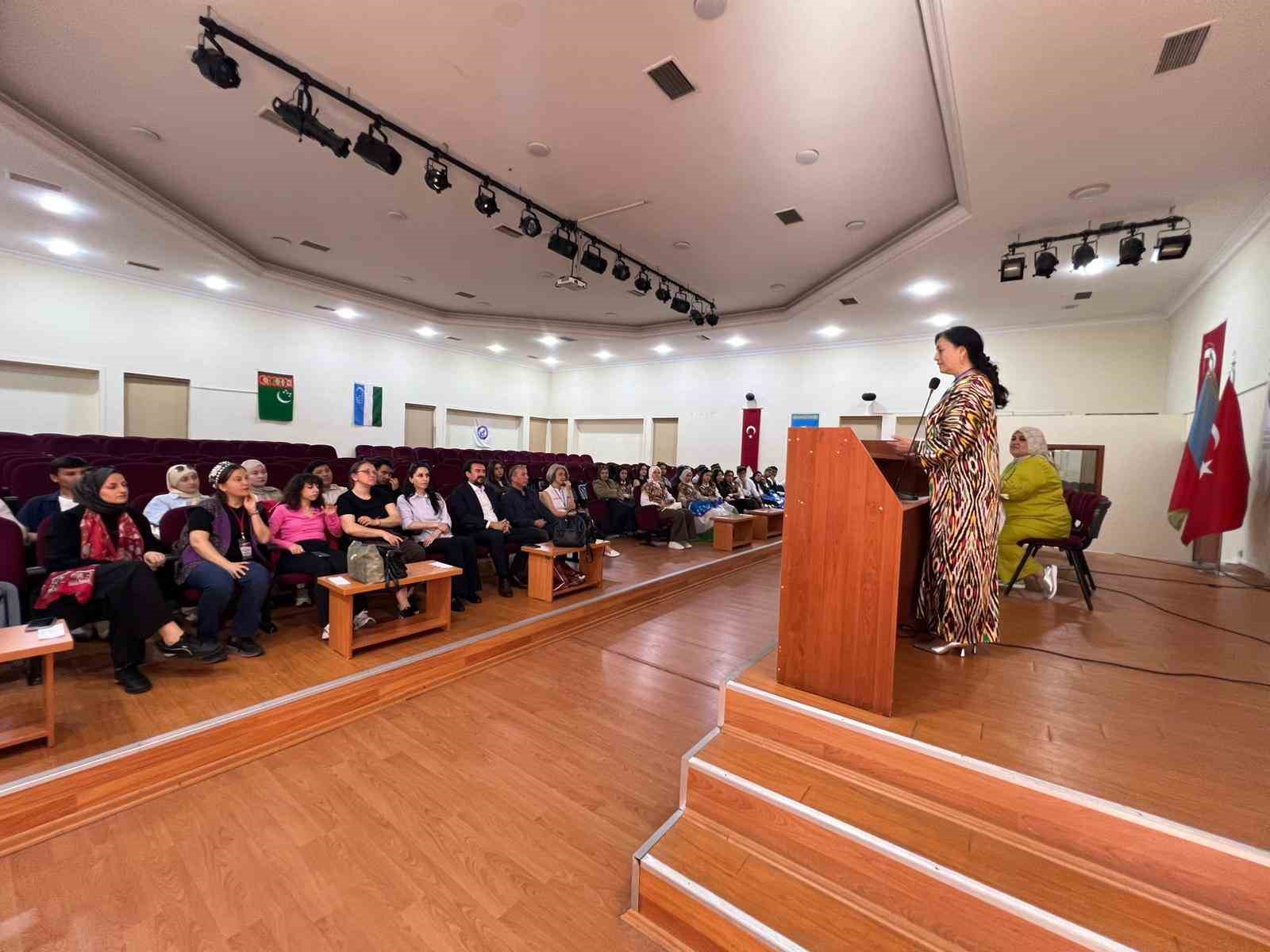 Egeli gen&ccedil;ler ortak k&uuml;lt&uuml;r mirasında buluşuyor
