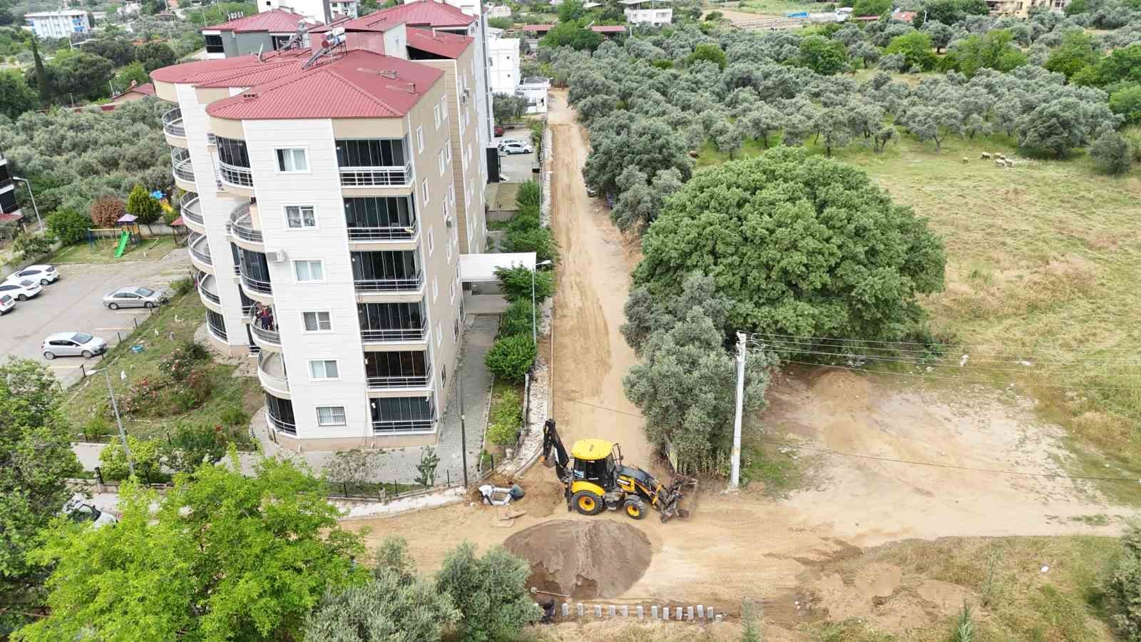 Nazilli Belediyesi&rsquo;nden Ocaklı Mahallesi&rsquo;ne yeni yol
