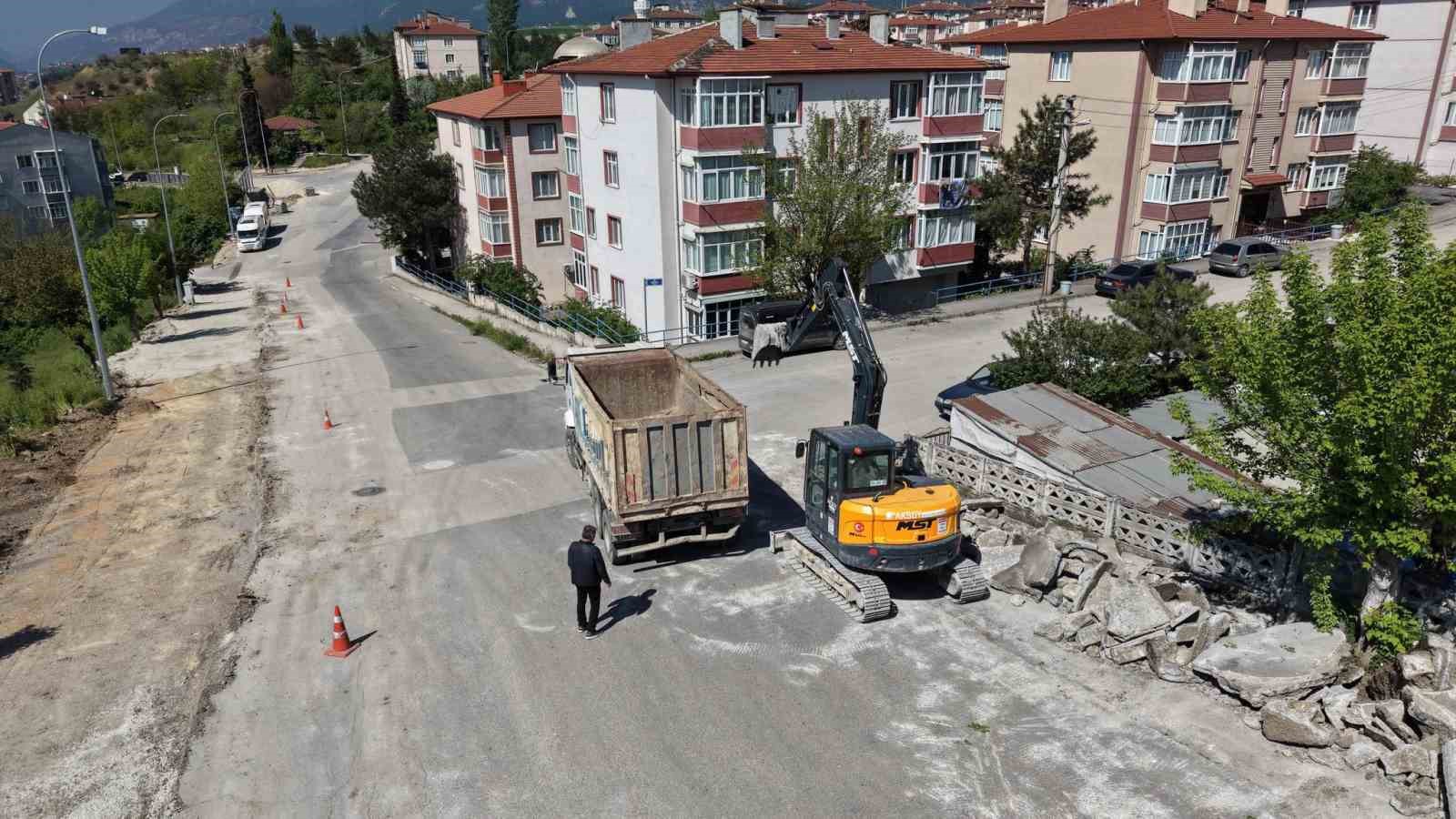 Karab&uuml;k Belediyesi&rsquo;nden 5000 Evler&rsquo;e kapsamlı d&ouml;n&uuml;ş&uuml;m
