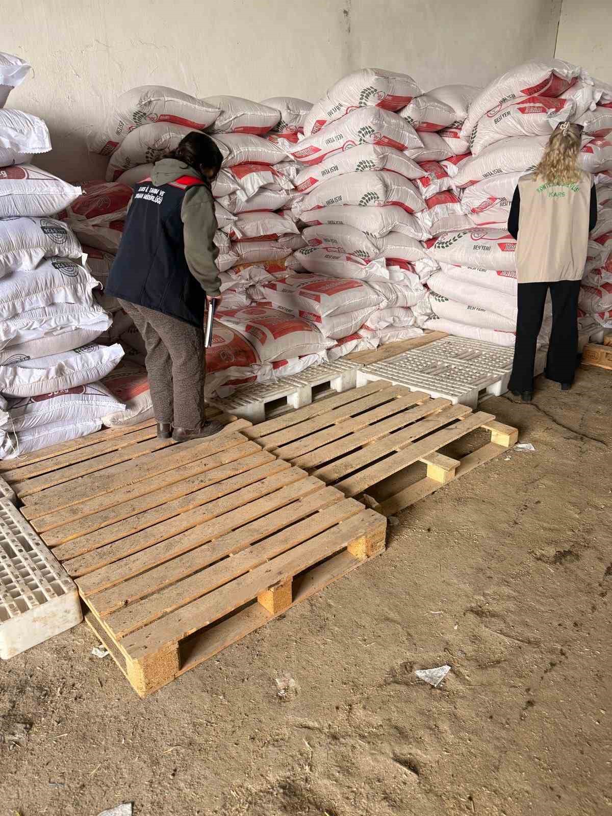 Kars&rsquo;ta yem işletmelerine sıkı denetim: G&uuml;venilir yem i&ccedil;in kontroller aralıksız s&uuml;r&uuml;yor
