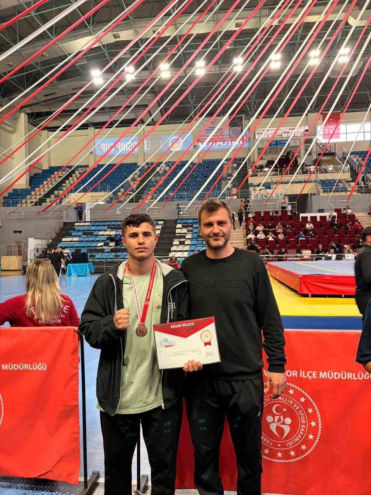 Niğdeli wushu sporcuları, T&uuml;rkiye dereceleri elde etti
