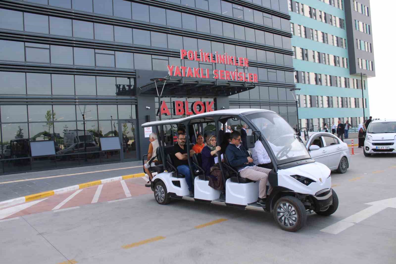 Aydın Şehir Hastanesi tam kapasite hizmet vermeye başladı
