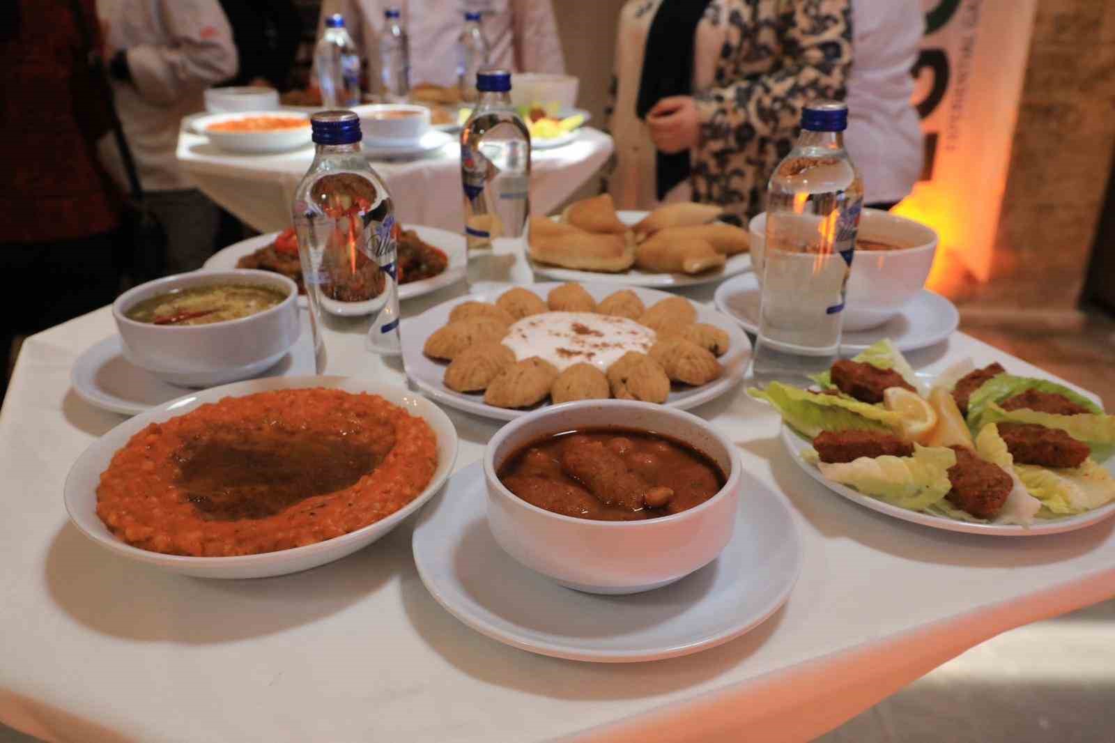 Hatay&rsquo;da deneysel gastronomi kongresi  d&uuml;zenlendi
